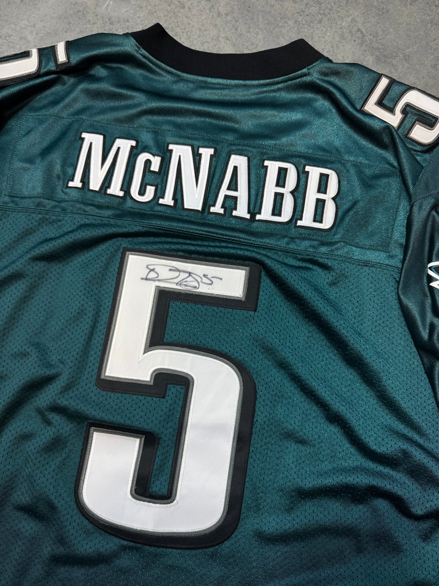 00’z Philadelphia Eagles Donovan McNabb Reebok Midnight Green Fully Embroidered Authentic NFL Jersey - Signed (54/XXL)