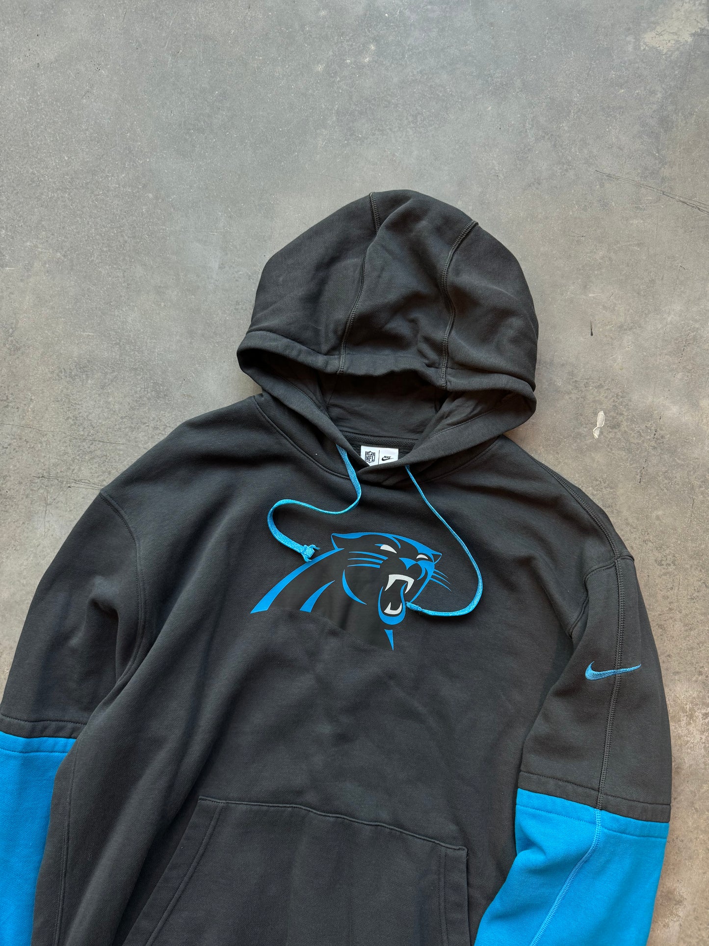 2024 Carolina Panthers Colorblocked Nike NFL Sideline Hoodie (XL)