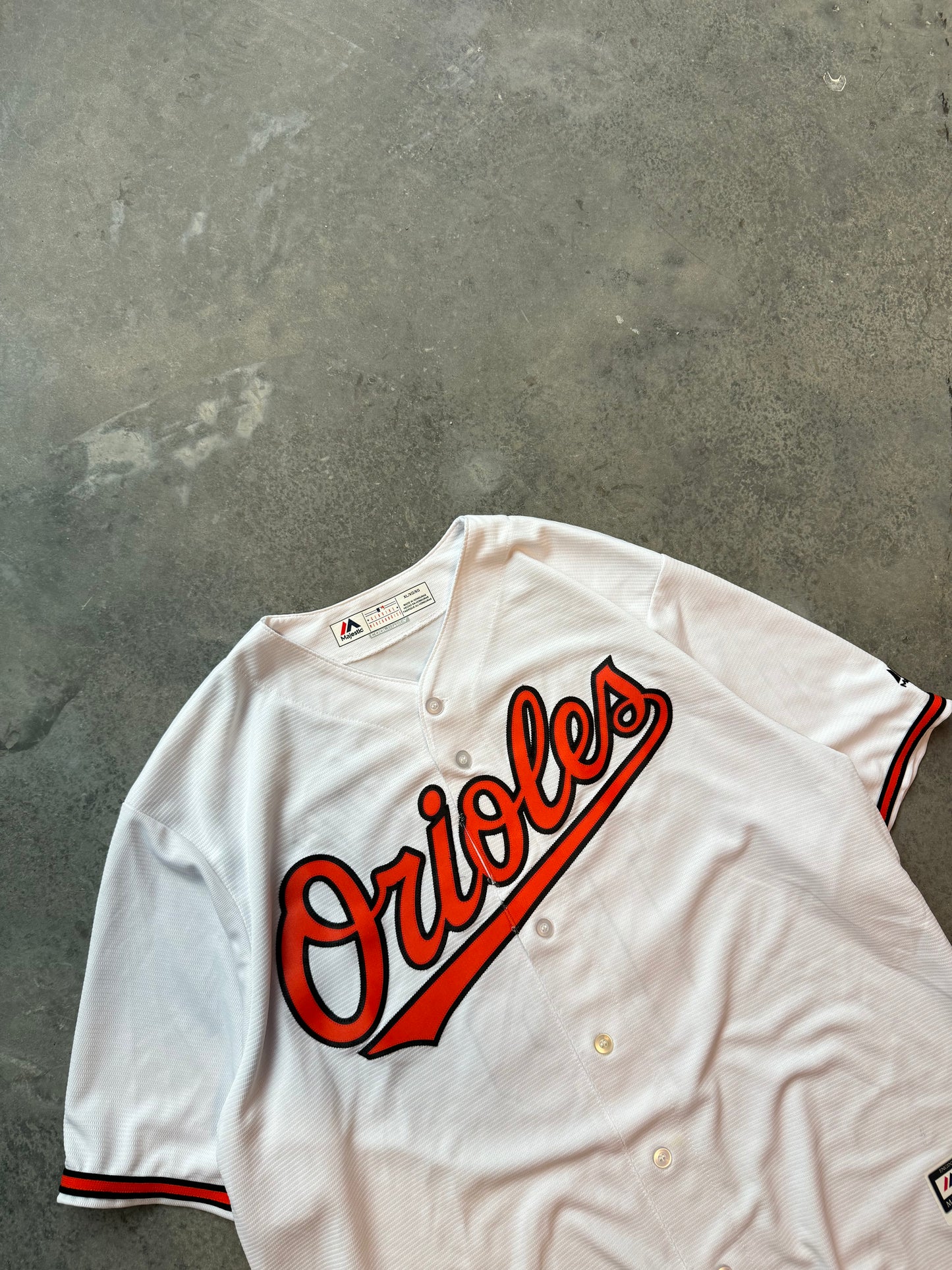 2010’s Baltimore Orioles Manny Machado White Majestic MLB Jersey (XL)