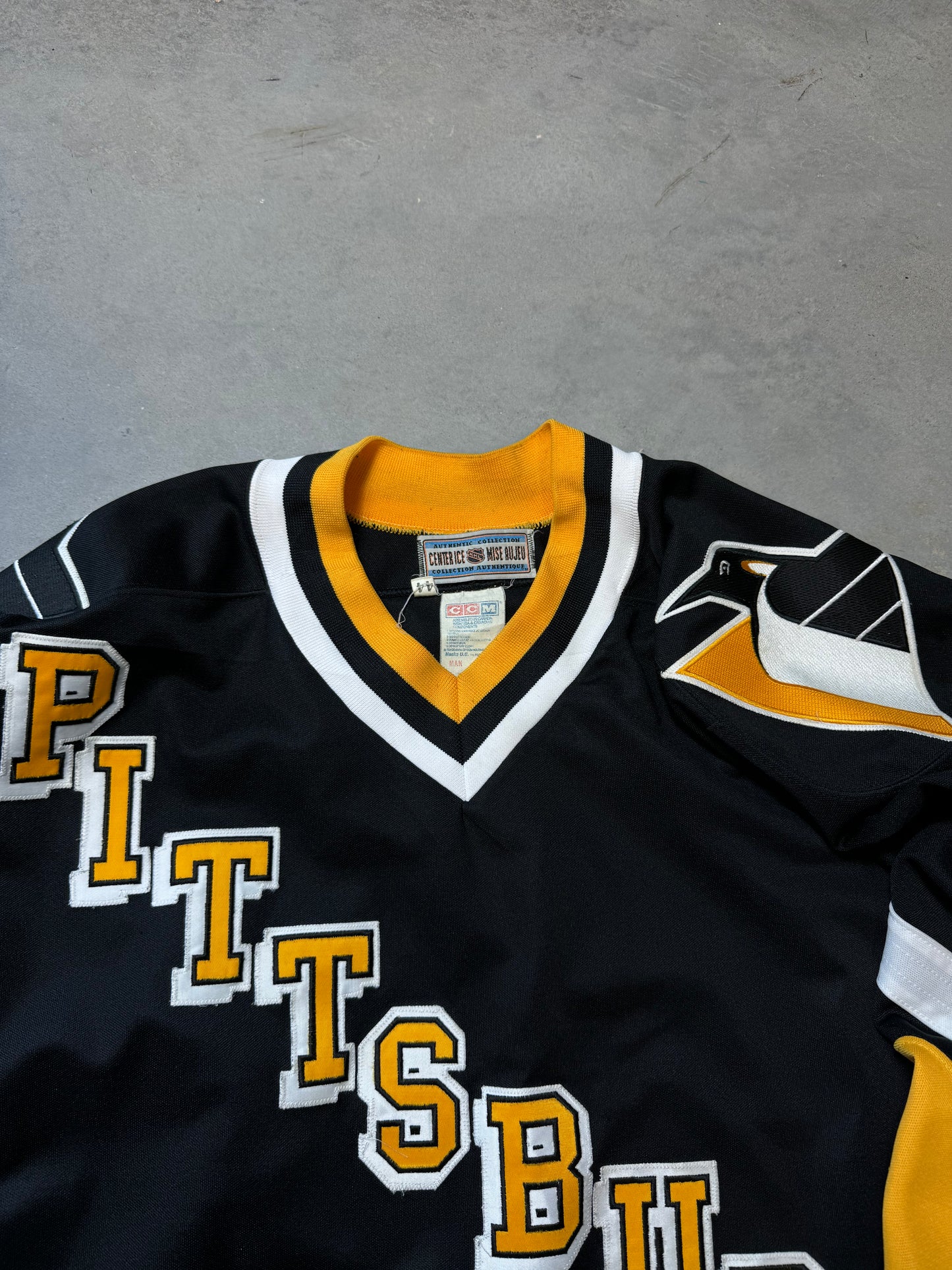 90’s Pittsburgh Penguins Vintage CCM Authentic NHL Hockey Jersey (44/Medium)