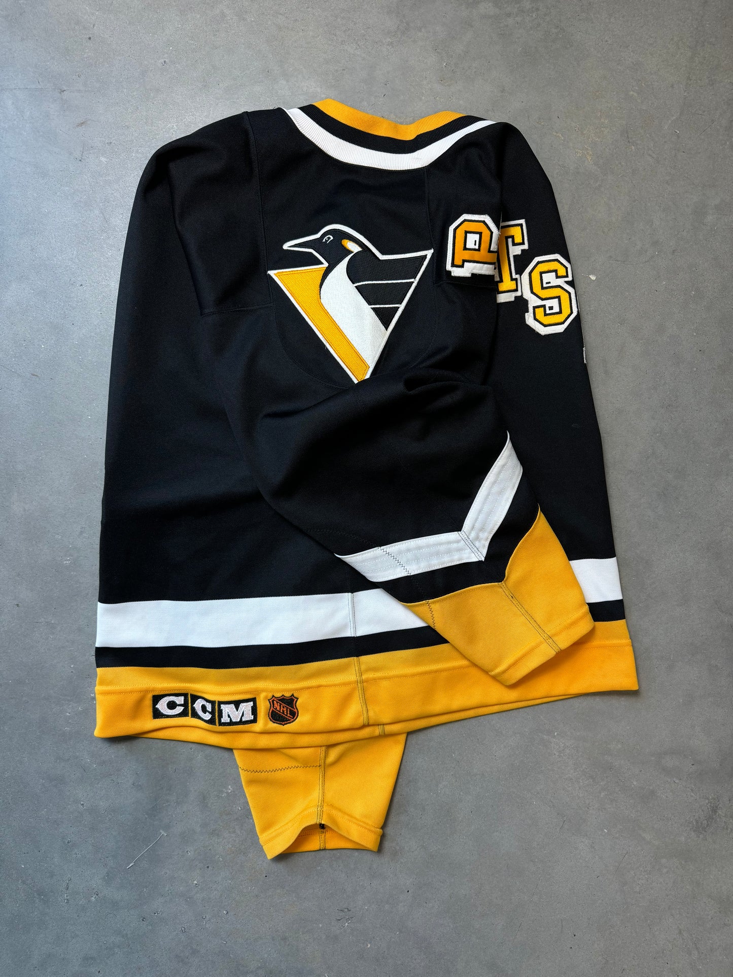 90’s Pittsburgh Penguins Vintage CCM Authentic NHL Hockey Jersey (44/Medium)