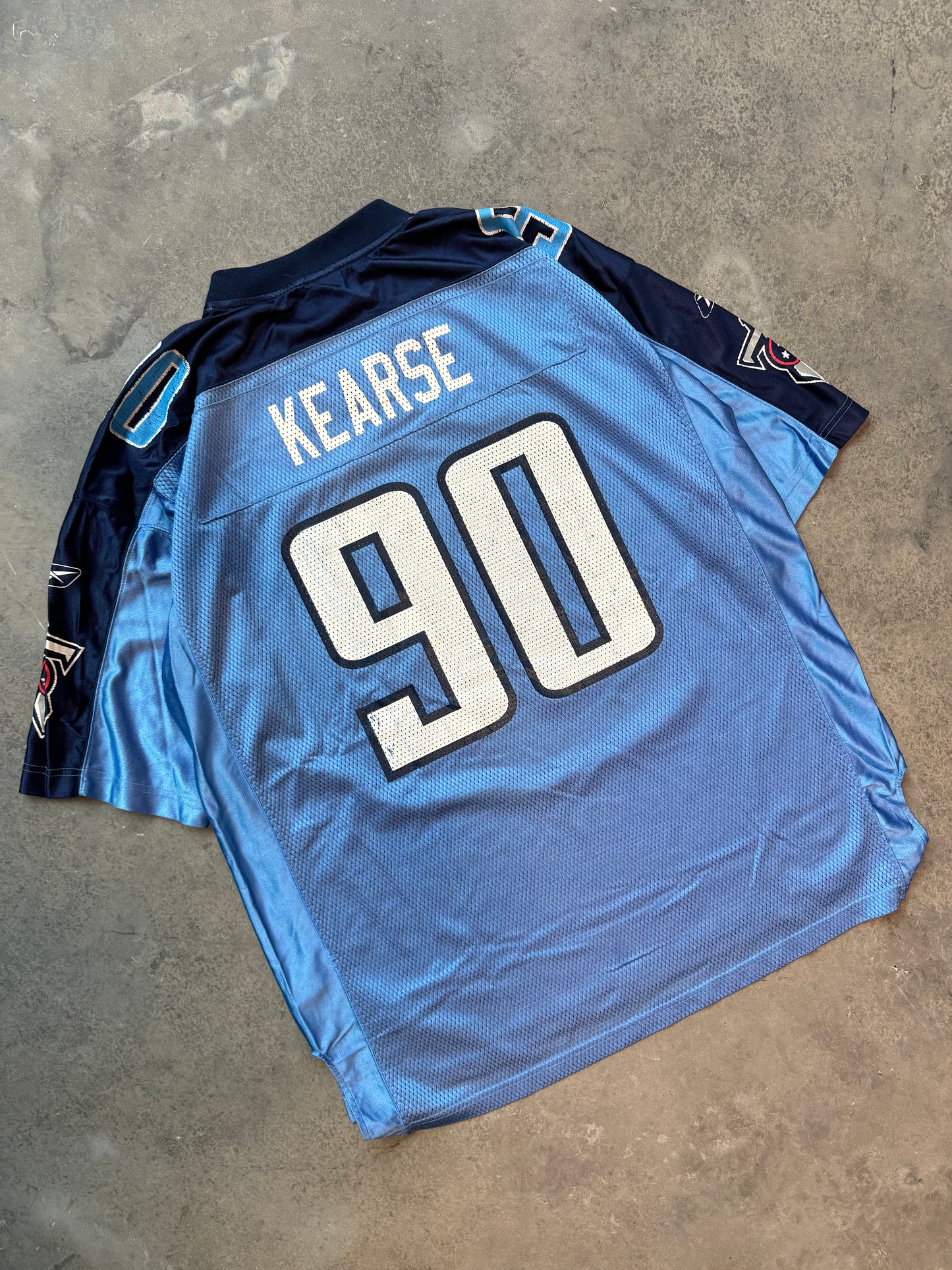 00’s Tennessee Titans Jevon Kearse Vintage Reebok NFL Jersey (XL)