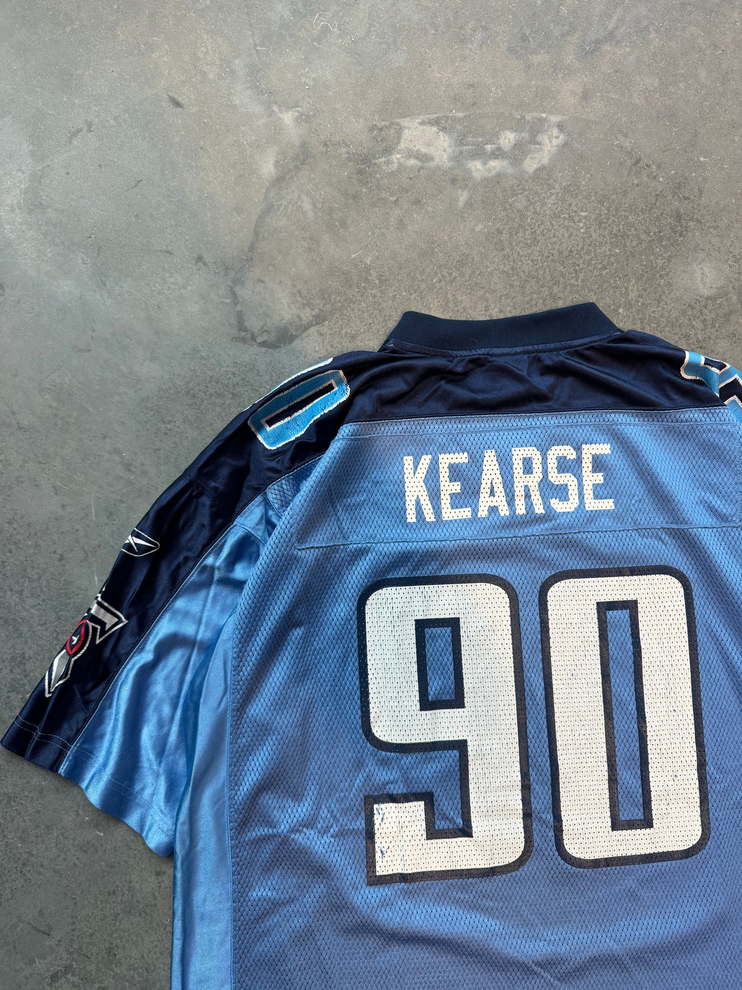 00’s Tennessee Titans Jevon Kearse Vintage Reebok NFL Jersey (XL)