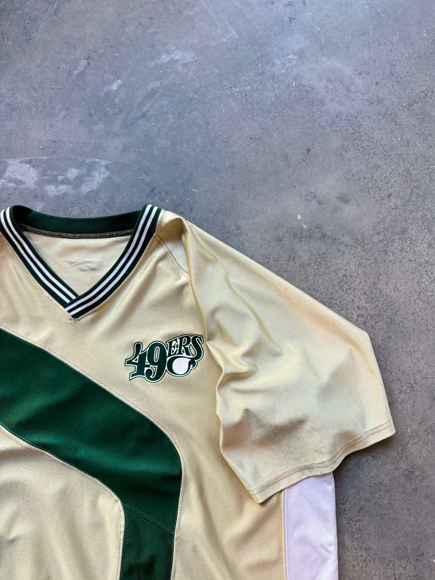 90’s UNC Charlotte 49ers Vintage Gold/Green Reebok Game Team Issued Shooting Shirt Warm Up (XXL)