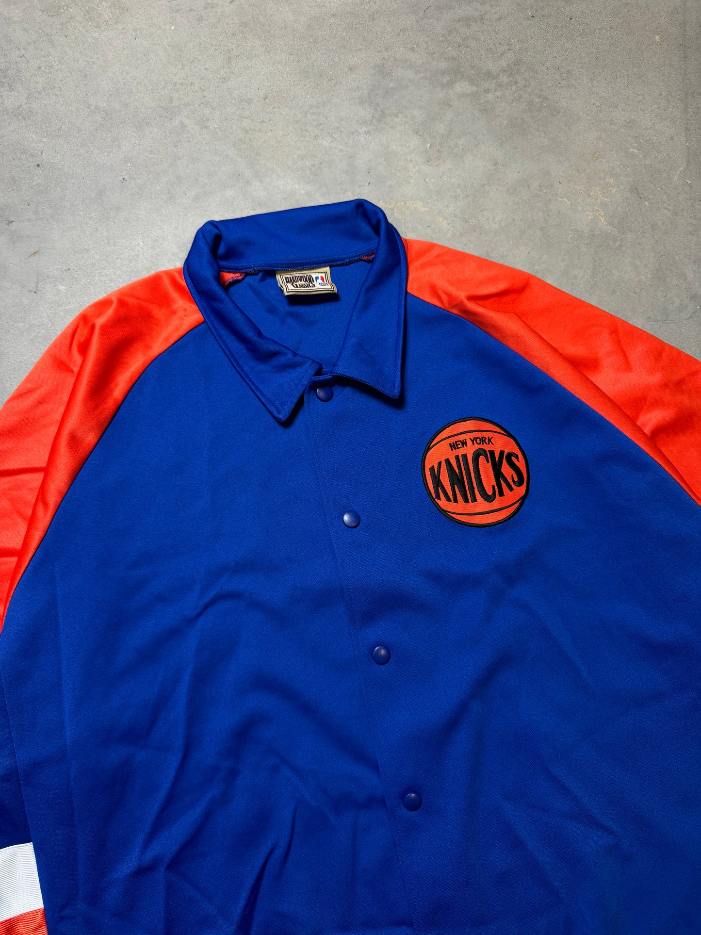 00’s New York Knicks Vintage Majestic Throwback Warm Up Jacket (XXL)