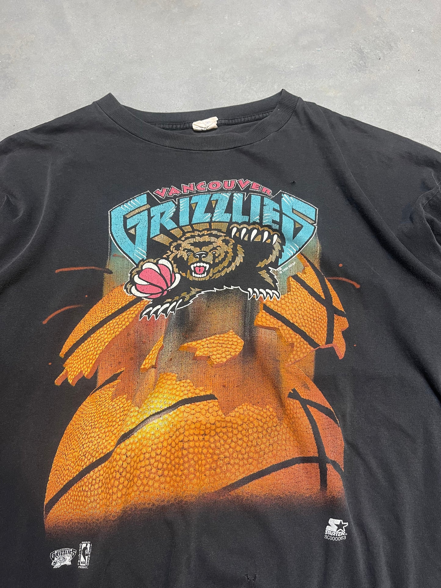 90’s Vancouver Grizzlies Vintage Starter Explosion NBA Tee (Boxy XL)