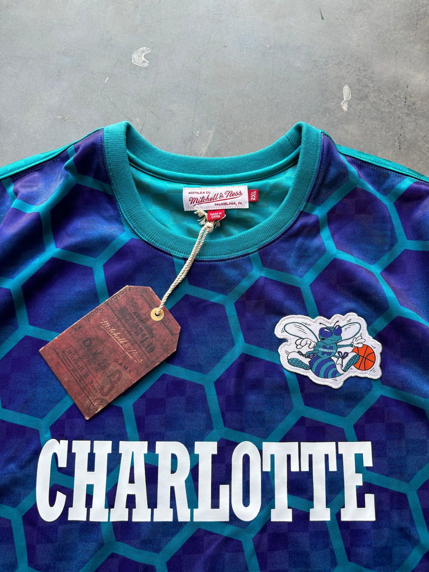 Charlotte Hornets Mitchell & Ness Honey Comb Print Sublimated Soccer Style NBA Jersey - Deadstock (XXL)