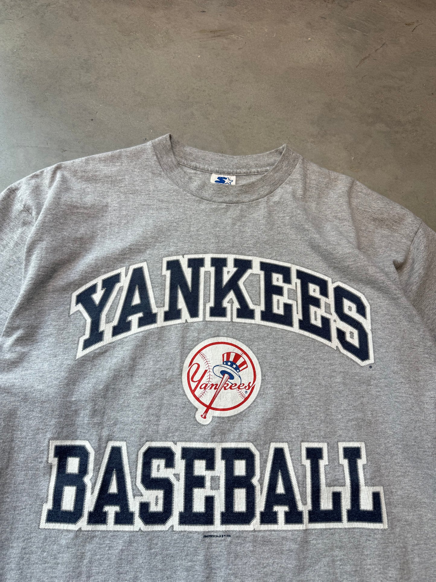 90’s New York Yankees Vintage Starter MLB Arch Tee (XL)