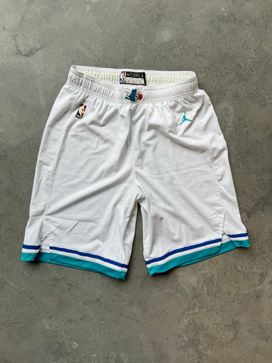 2018/2019 Charlotte Hornets Jordan White Throwback Pro Cut Team Issued NBA Shorts - Deadstock (Size 40/XL)