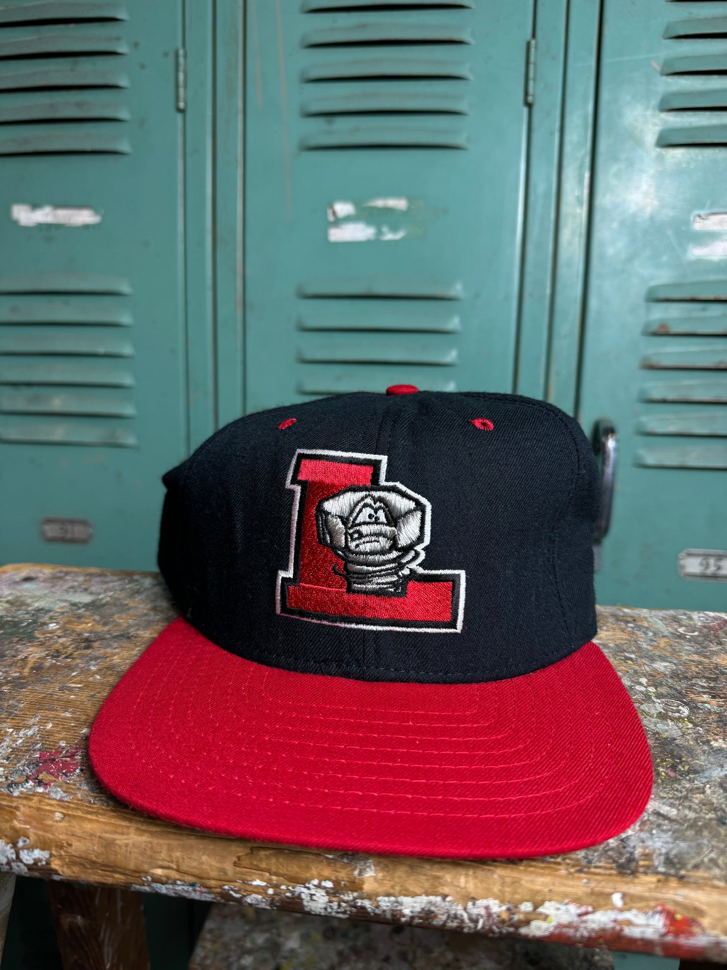 90’s Lansing Lugnuts Vintage New Era MiLB Snapback Hat (OSFA)