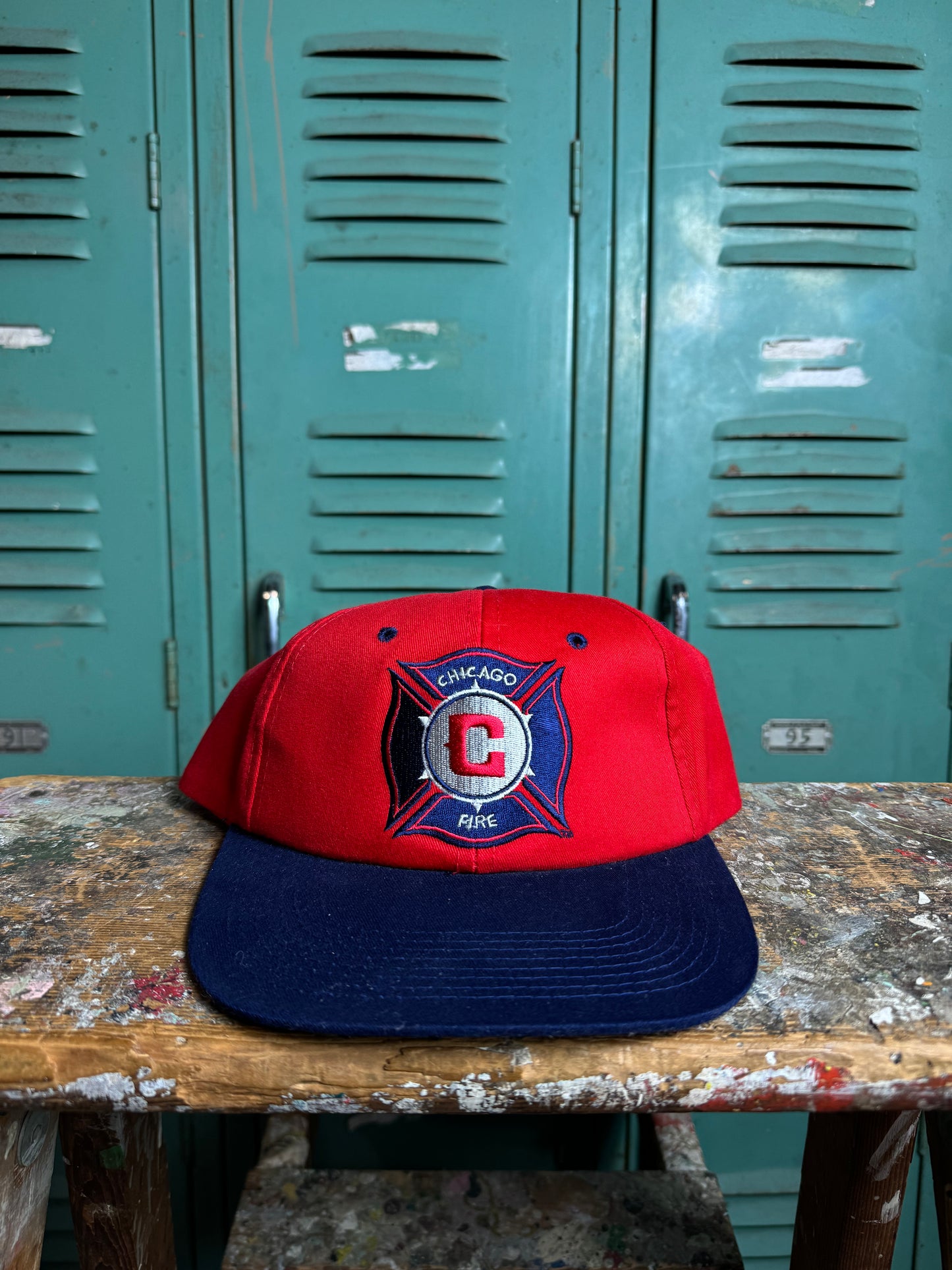 90’s Chicago Fire Vintage Majestic MLS Soccer Snapback Hat (OSFA)