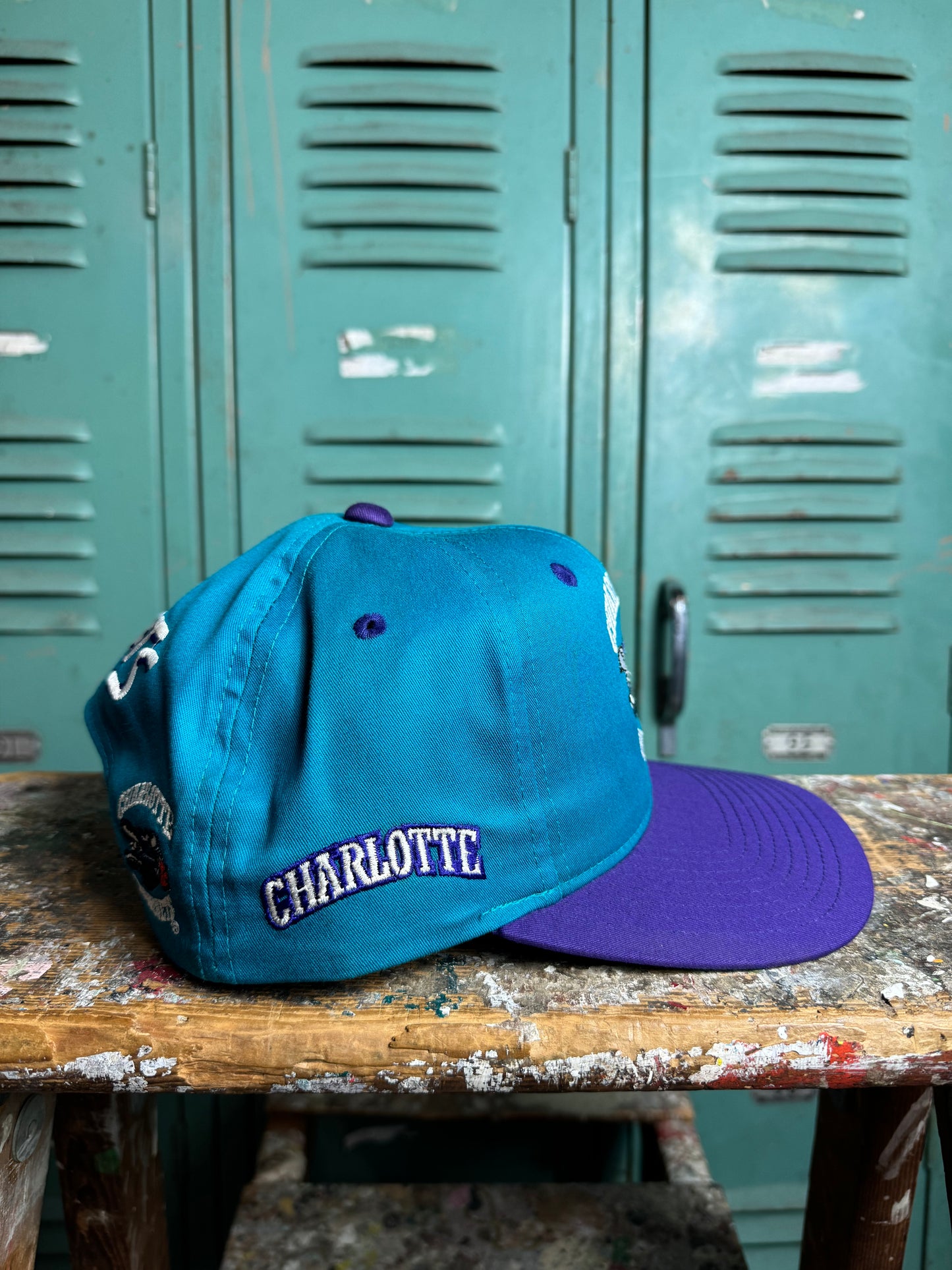 90’s Charlotte Hornets Vintage Multi Logo NBA Snapback Hat (OSFA)