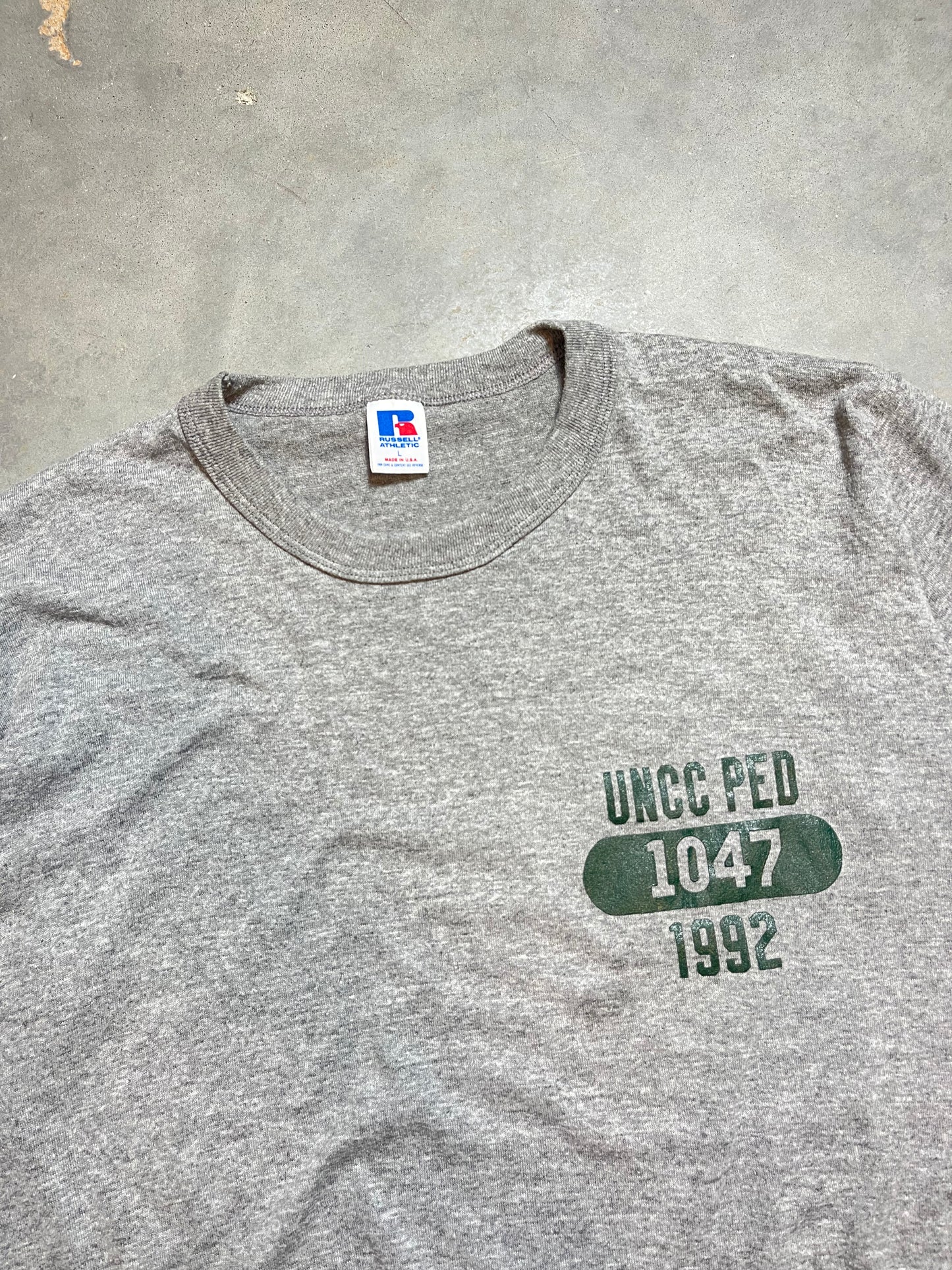 1992 UNC Charlotte 49ers Vintage Physical Education Russell Athletic Tee (Large)