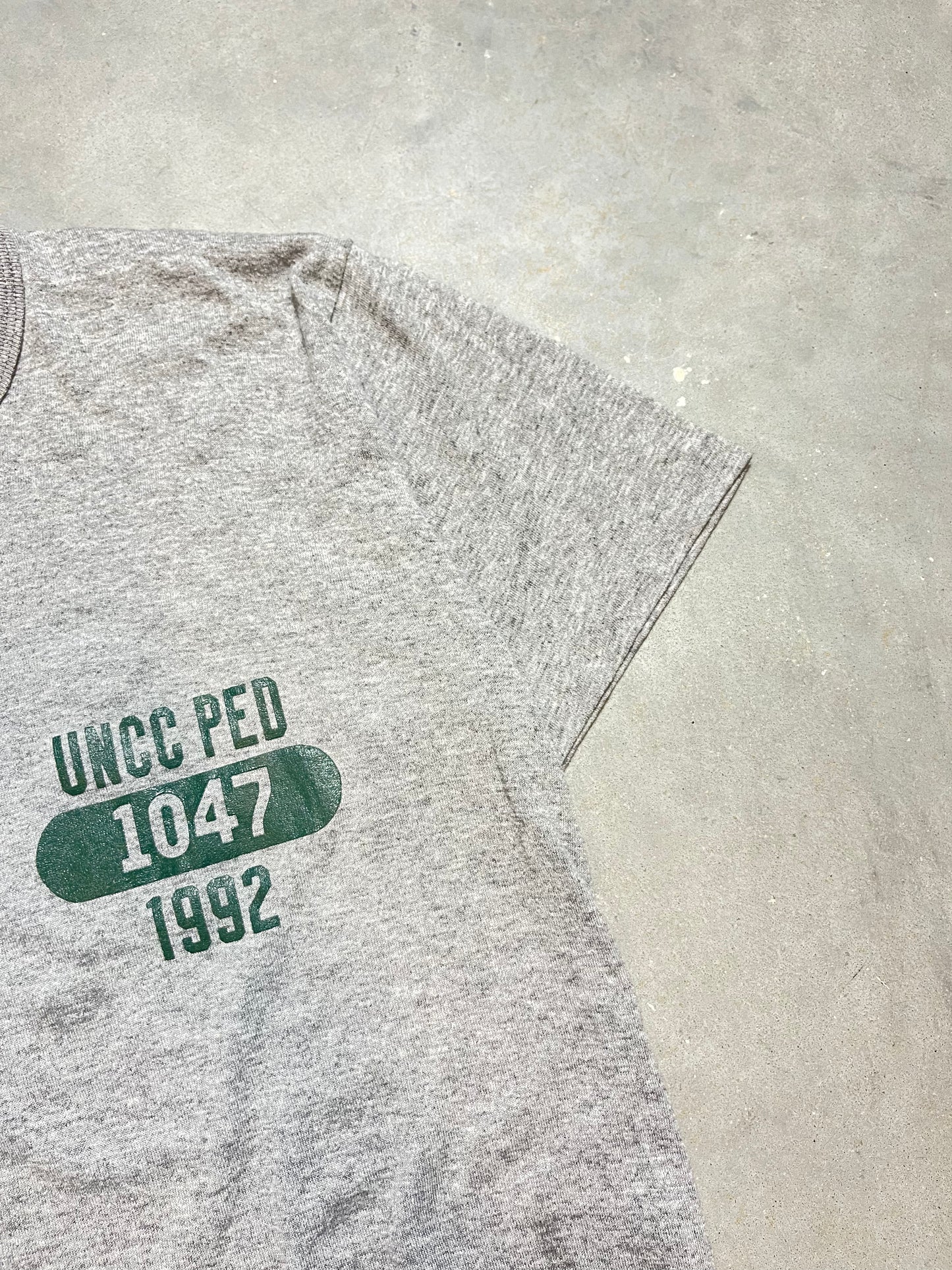 1992 UNC Charlotte 49ers Vintage Physical Education Russell Athletic Tee (Large)