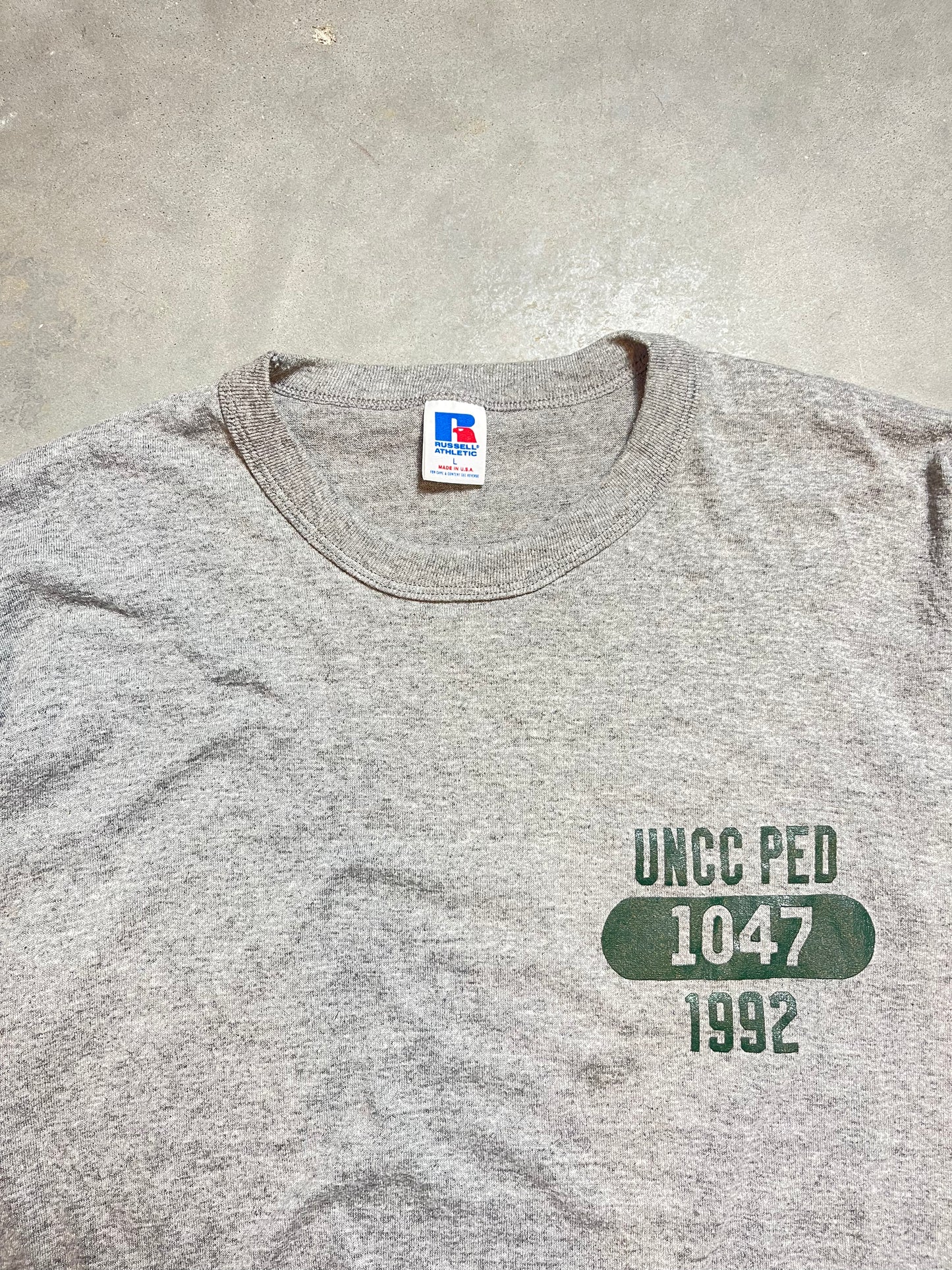 1992 UNC Charlotte 49ers Vintage Physical Education Russell Athletic Tee (Large)