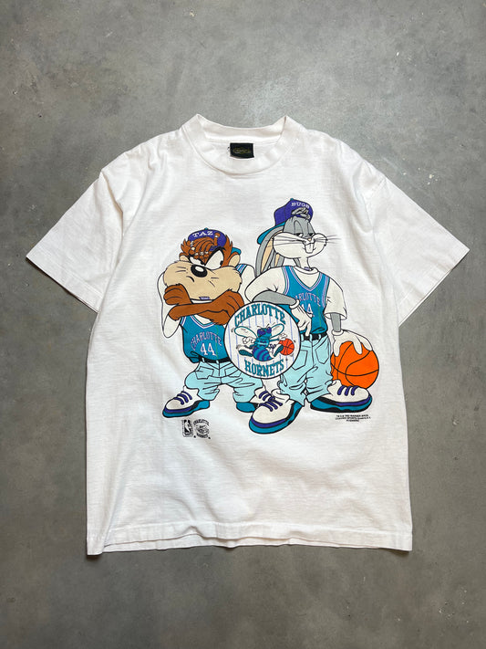 1993 Charlotte Hornets x Looney Tunes Vintage Hip Hop NBA Tee (Large)