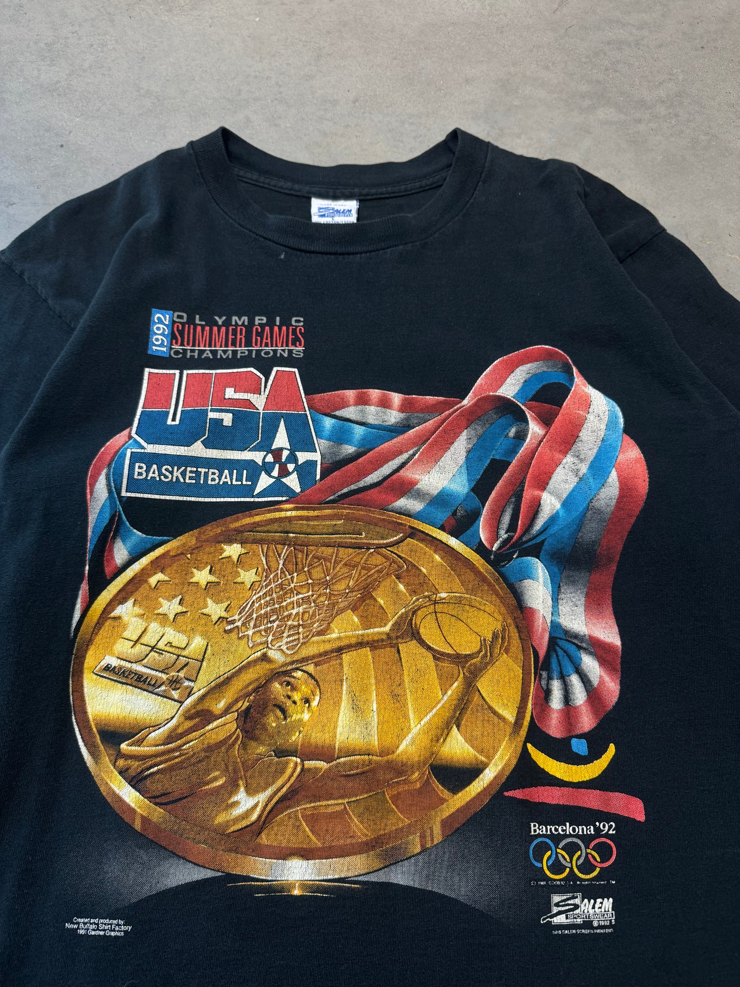 1992 USA Basketball Dream Team Vintage Salem Sportswear Gold Medal Logo Tee (Medium)