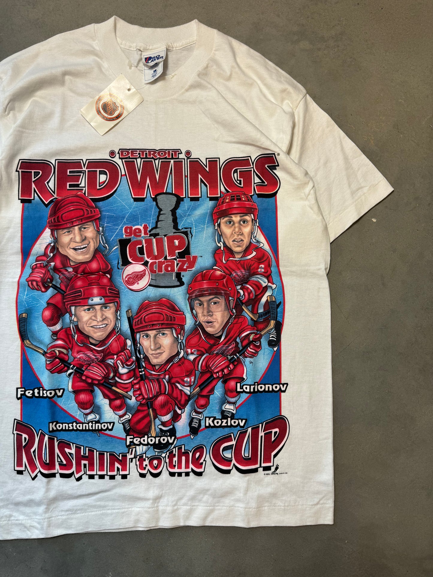 1996 Detroit Red Wings “Rushin’ to the Cup” Vintage NHL Tee - Deadstock (Large)