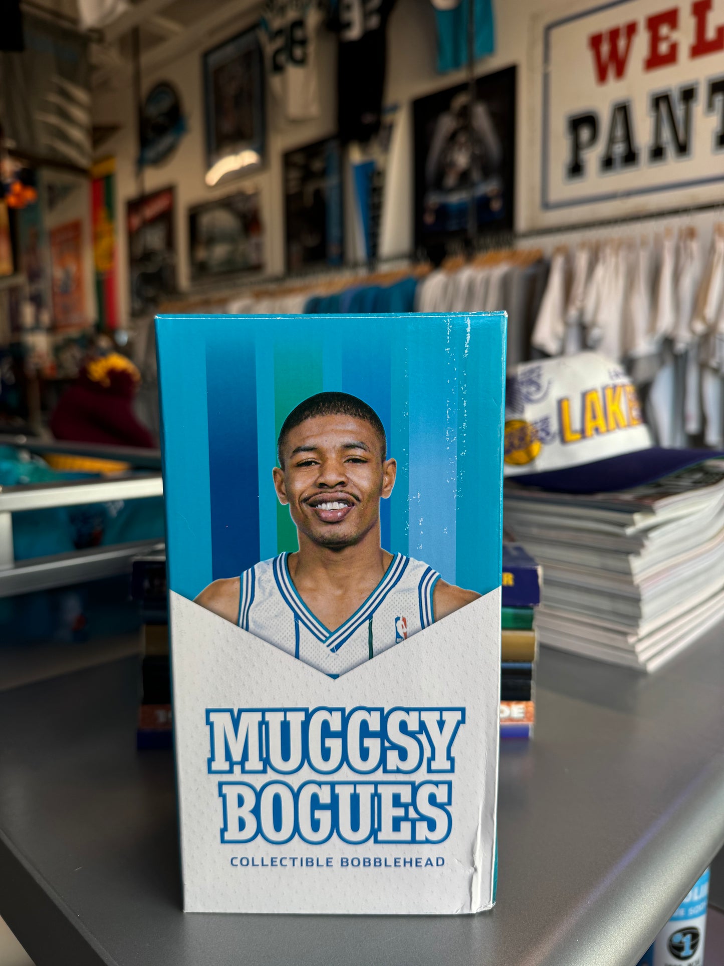 2018 Charlotte Hornets Muggsy Bogues 30th Anniversary NBA Bobblehead - Brand New In Box