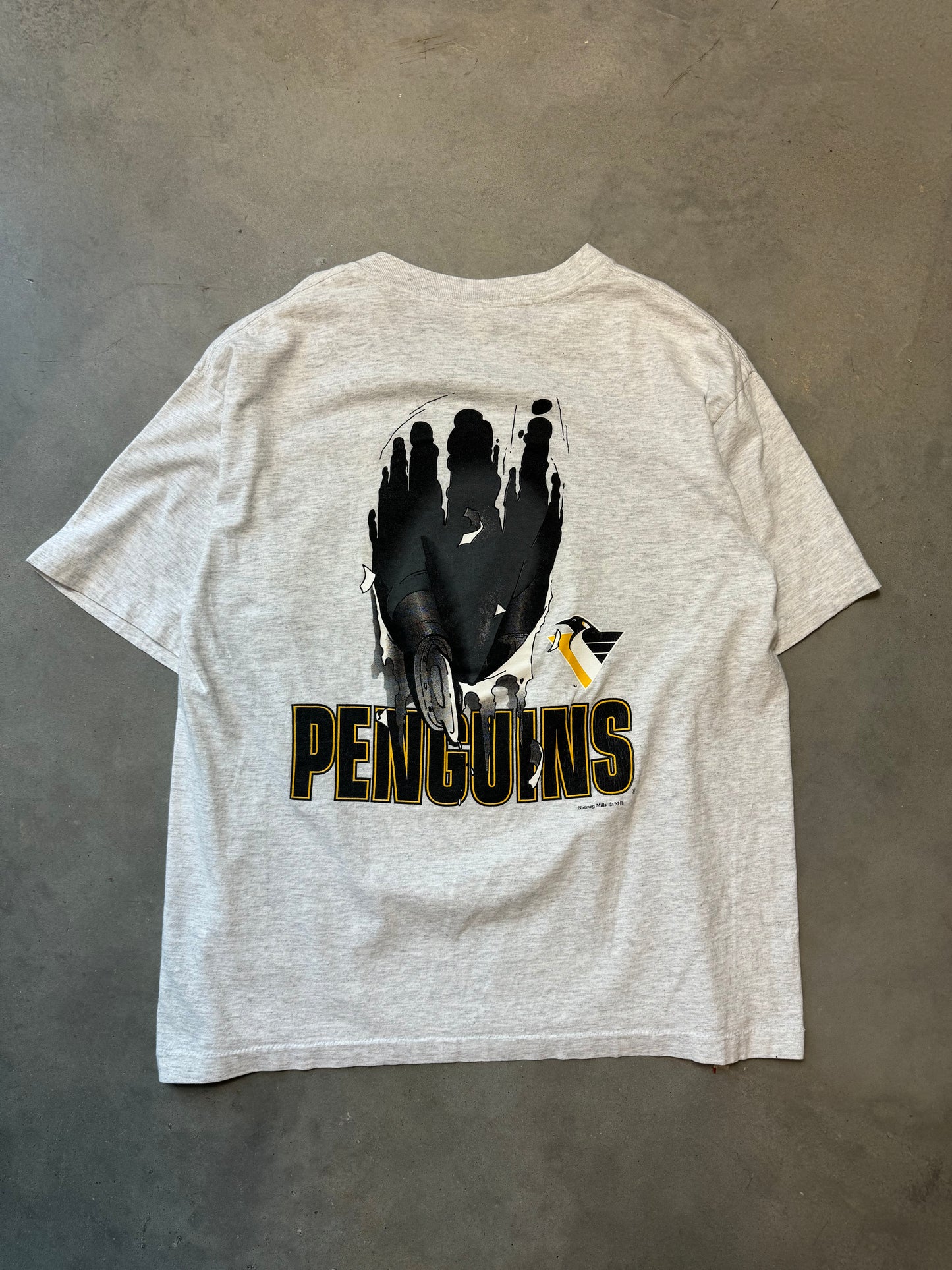 90’s Pittsburgh Penguins Vintage Nutmeg Mills Breakthrough NHL Tee (Large)