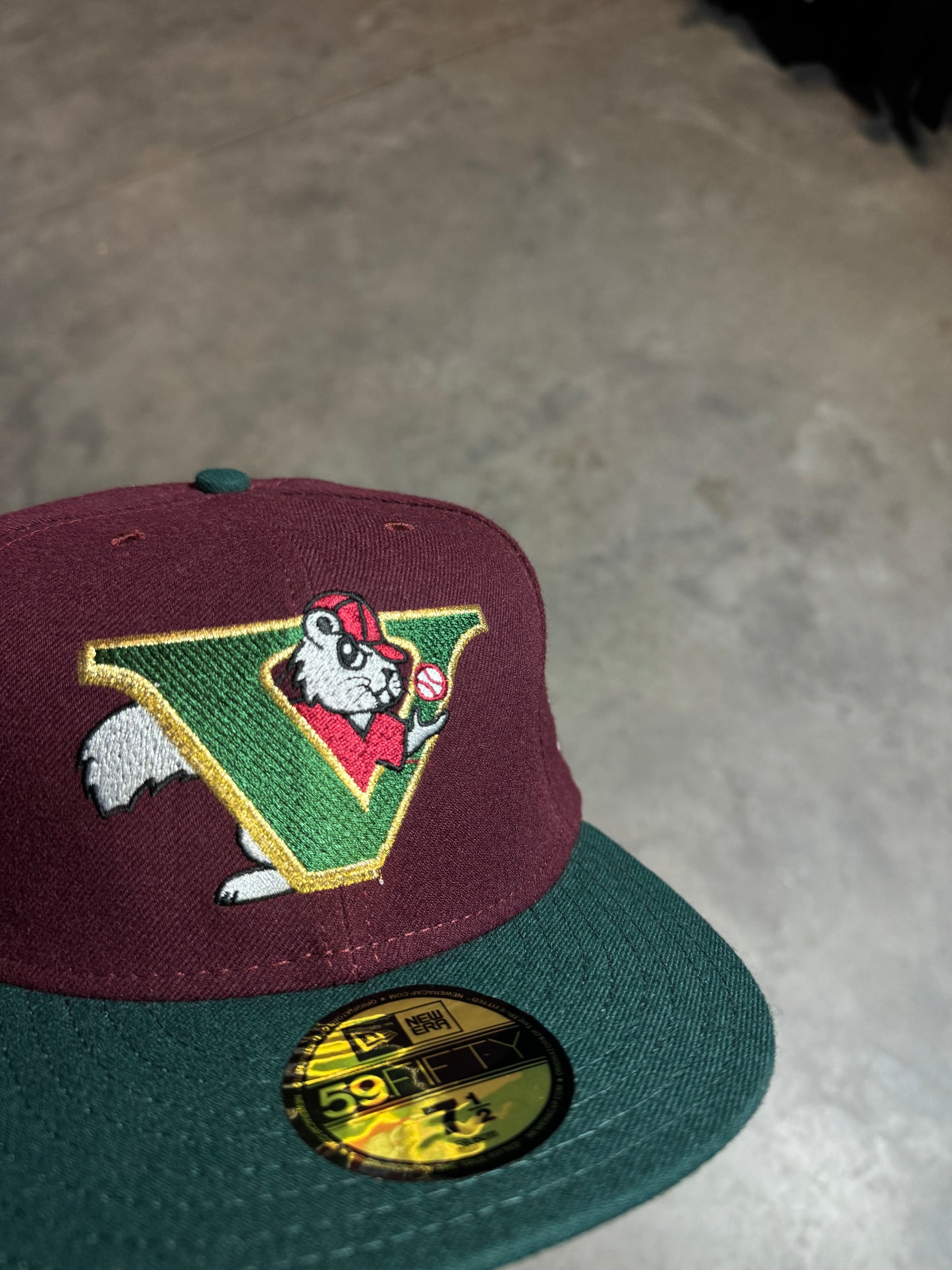 00’s Visalia Rawhide Minor League Baseball New Era Fitted Hat (7 1/2)