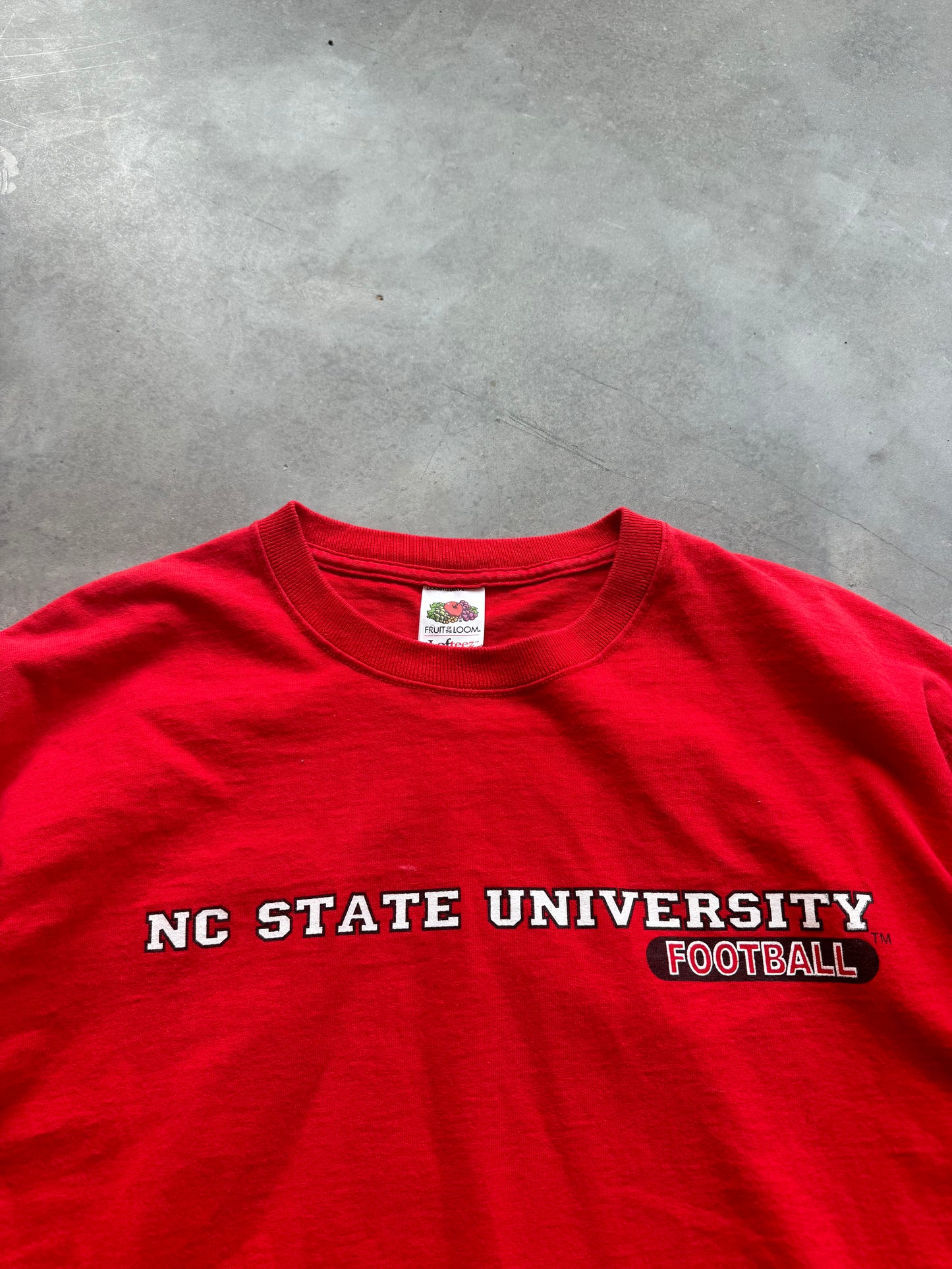 00’s NC State Wolfpack Football Vintage College Tee (XL)