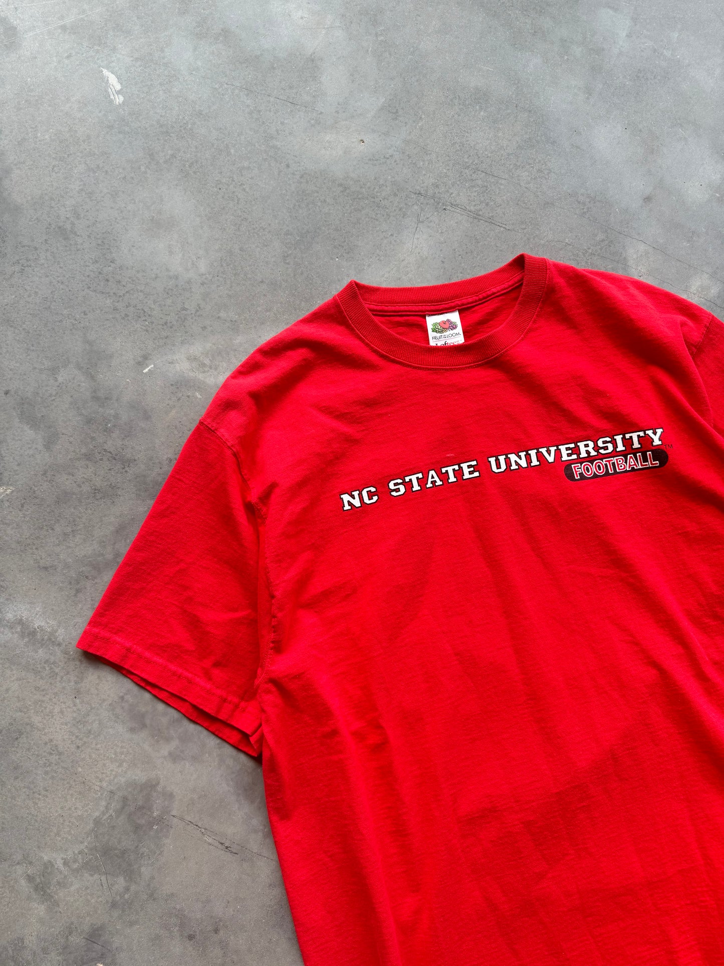 00’s NC State Wolfpack Football Vintage College Tee (XL)