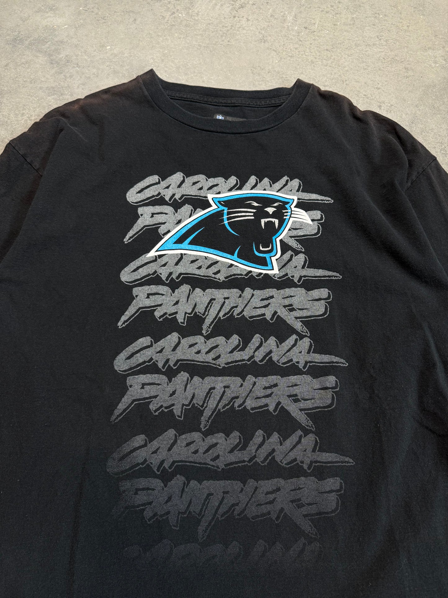 00’s Carolina Panthers Vintage Reebok Cat Scratch Fade to Black NFL Tee (XL)