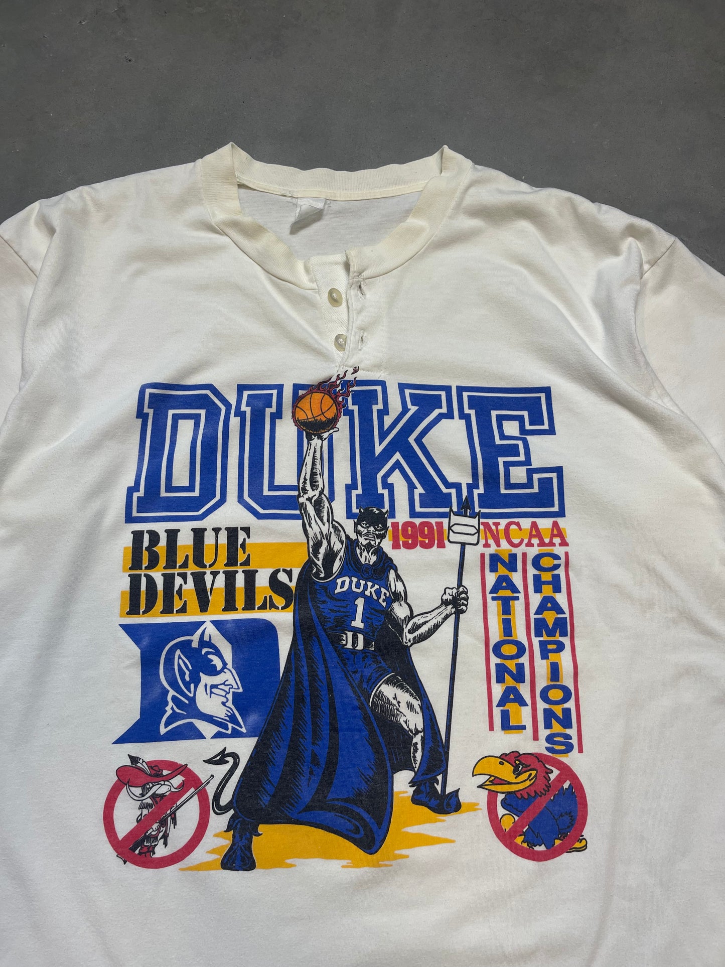 1991 Duke Blue Devils Vintage National Champions College Basketball Tee (XL)