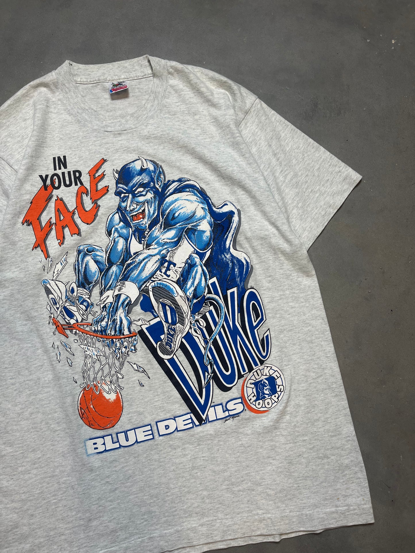 90’s Duke Blue Devils “In Your Face” Slam Dunk Vintage Caricature College Basketball Tee (XL)