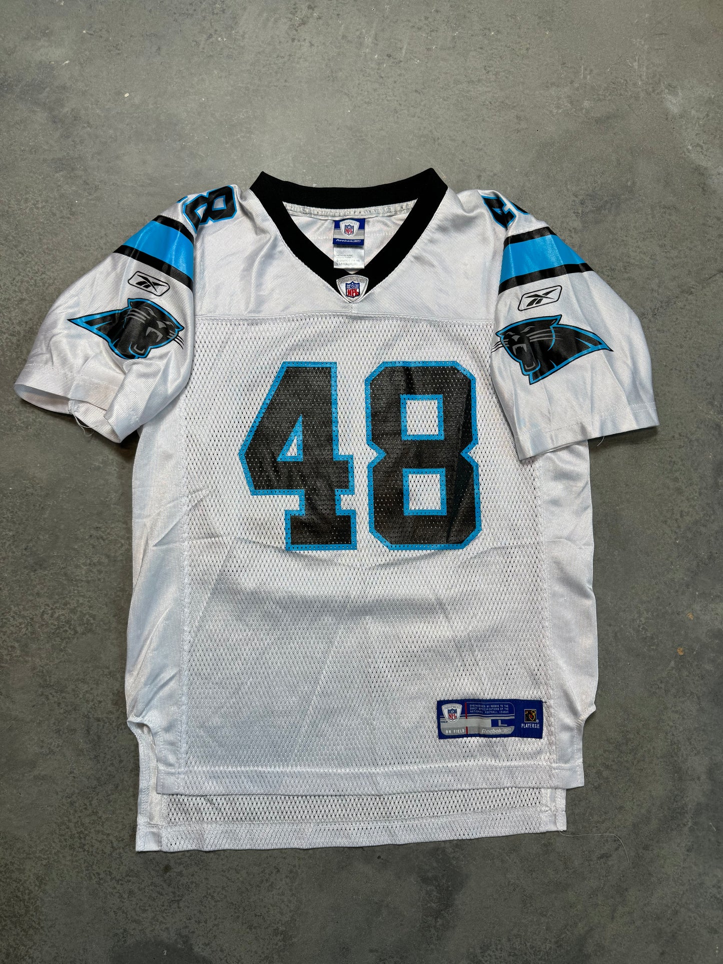 00’s Carolina Panthers Stephen Davis Vintage Reebok White NFL Jersey (Youth Large)