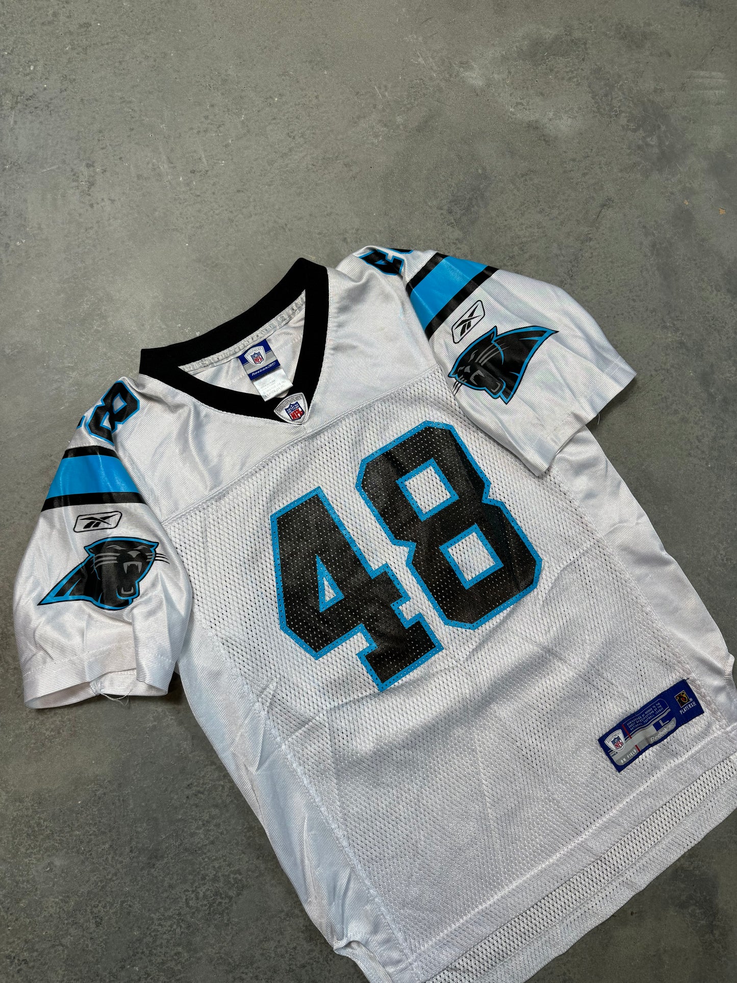 00’s Carolina Panthers Stephen Davis Vintage Reebok White NFL Jersey (Youth Large)