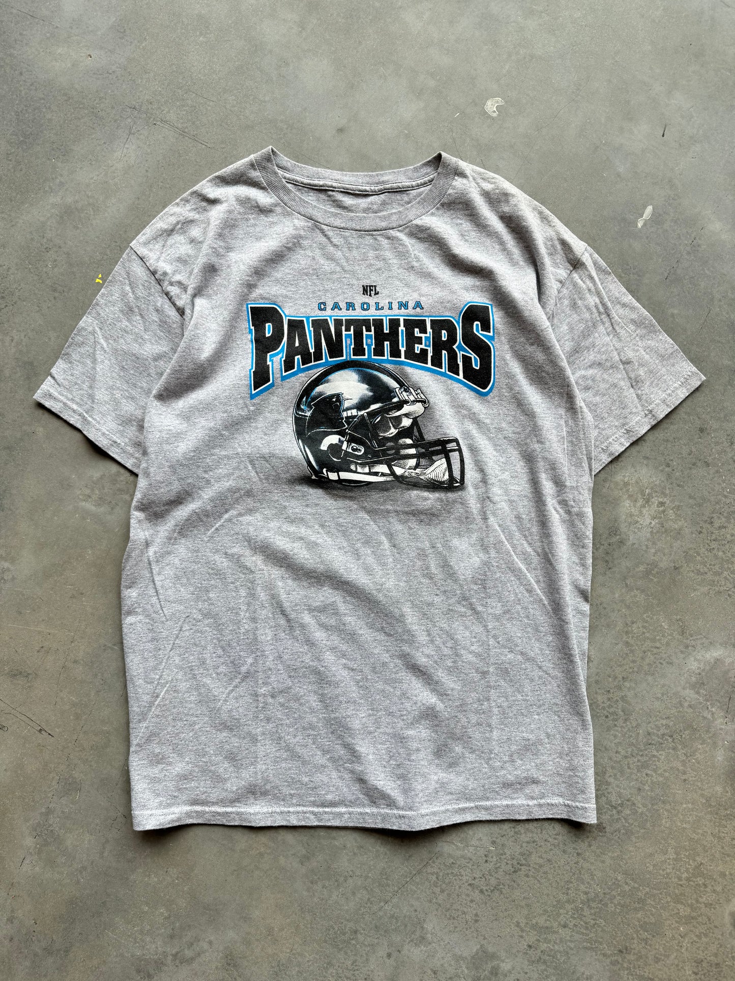 00’s Carolina Panthers Vintage Helmet NFL Tee (Large)