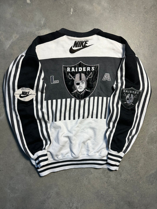 80’s Los Angeles Raiders Vintage Nike City Skyline Heavyweight Embroidered NFL NWA Style Crewneck (Large)
