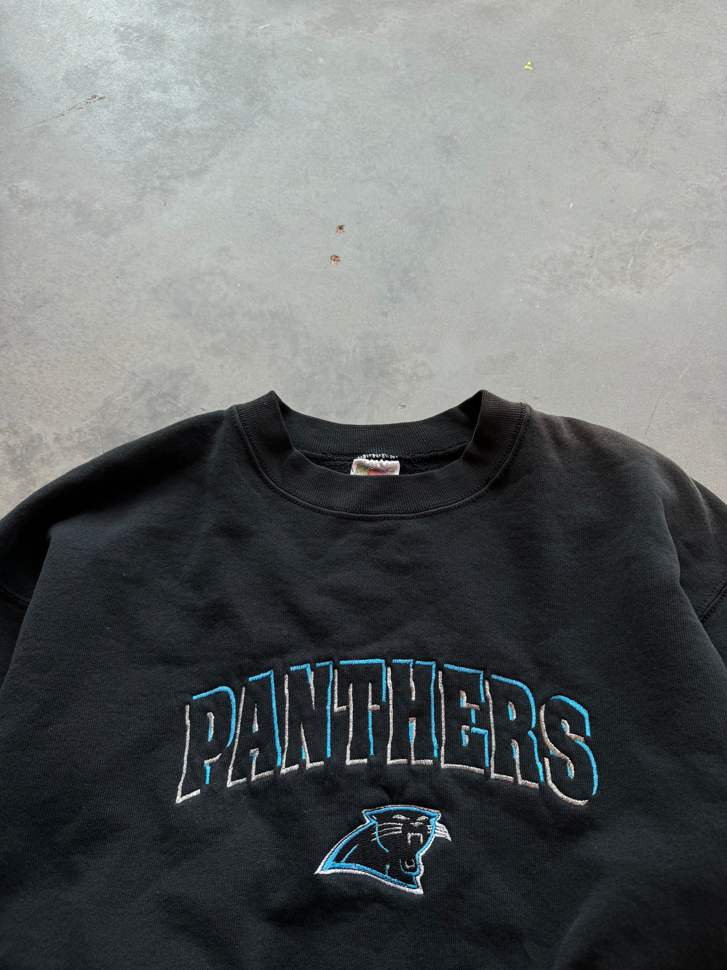 90’s Carolina Panthers Vintage Heavyweight NFL Embroidered Crewneck (Large)