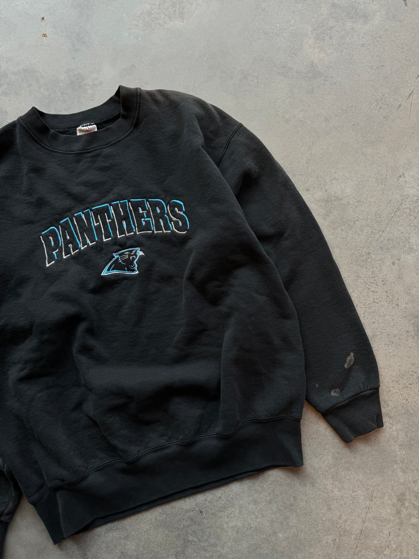 90’s Carolina Panthers Vintage Heavyweight NFL Embroidered Crewneck (Large)