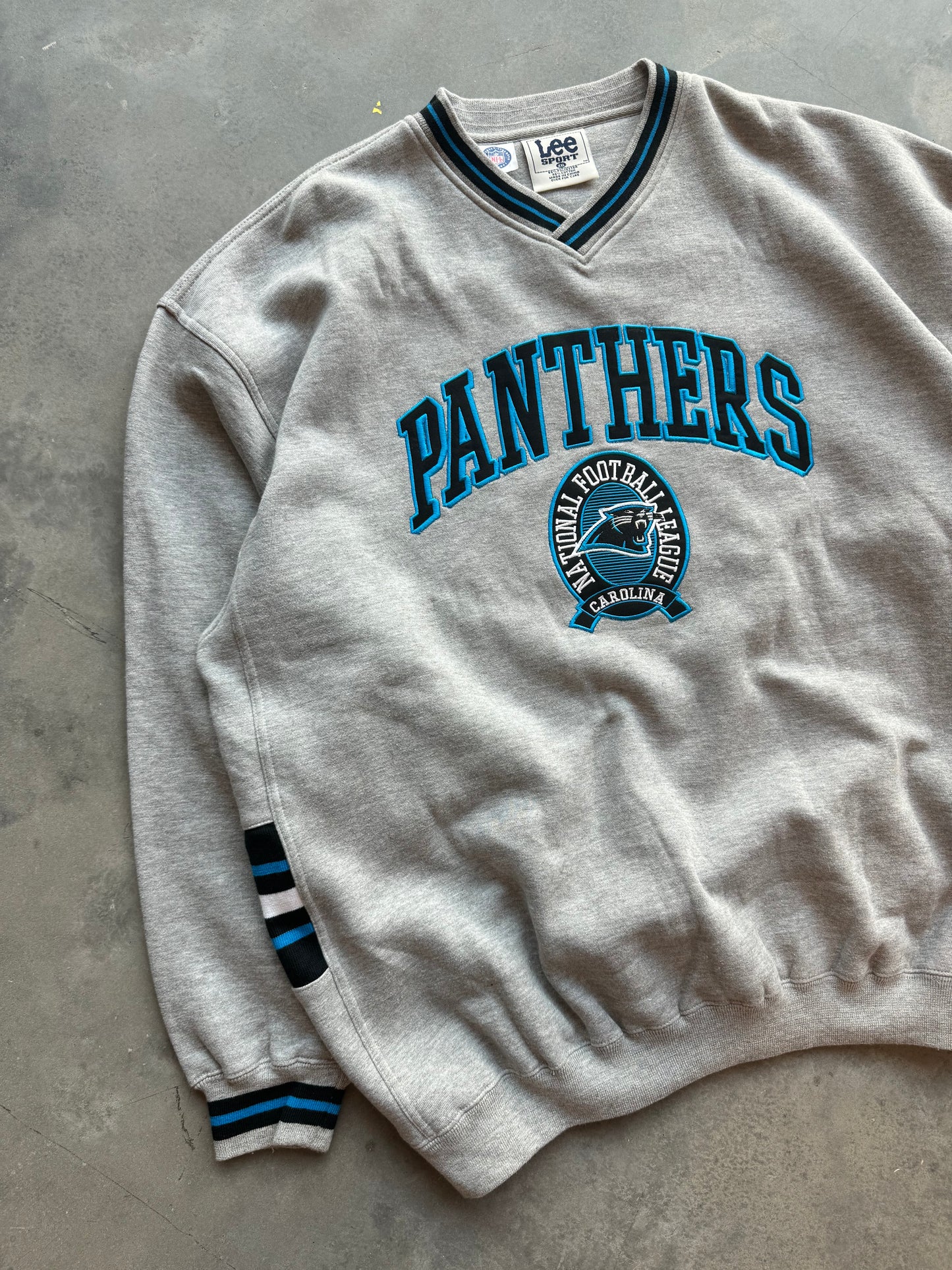 90’s Carolina Panthers Vintage Lee Sport Heavyweight Ribbed NFL Crewneck (XXL)