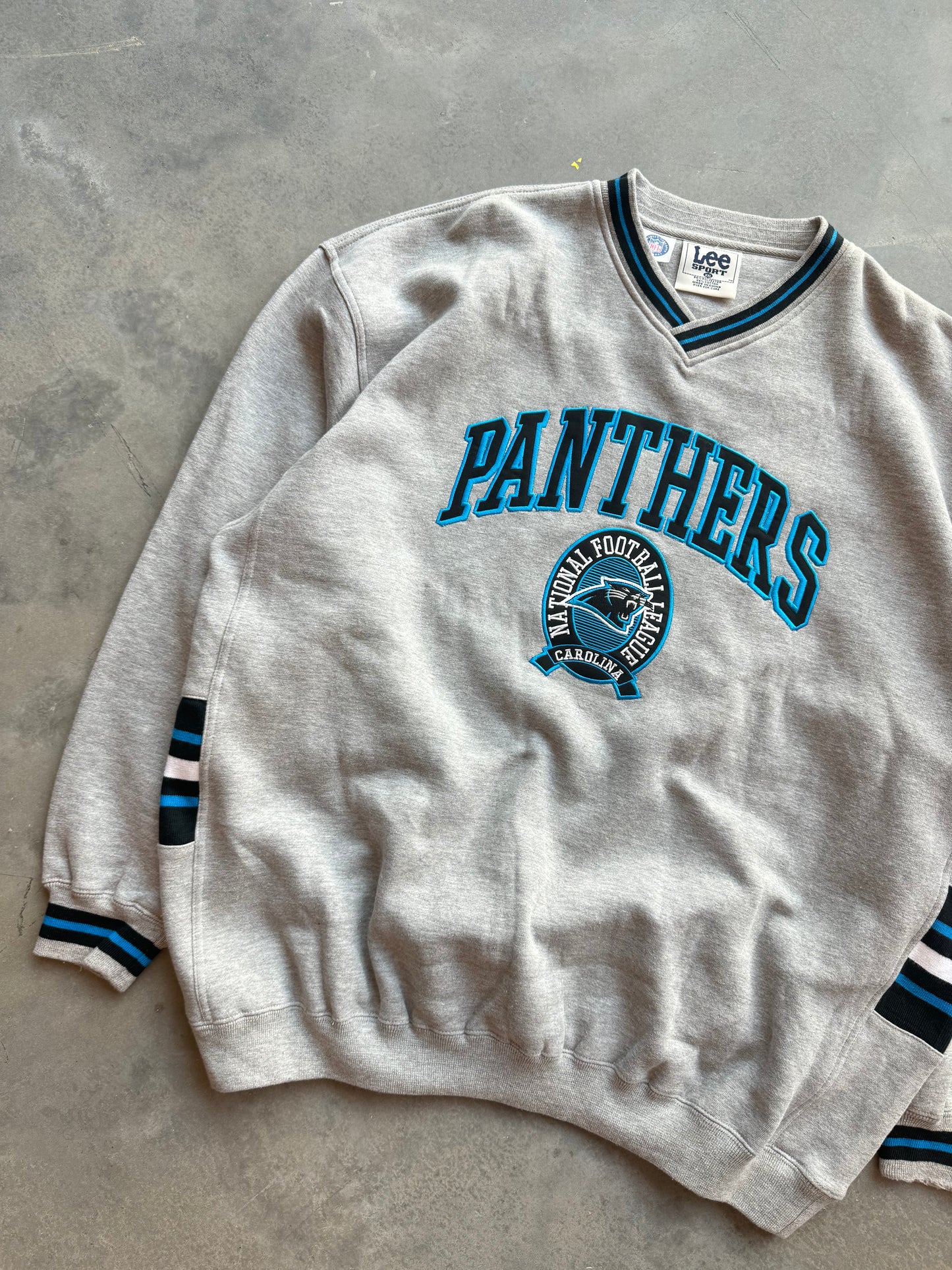 90’s Carolina Panthers Vintage Lee Sport Heavyweight Ribbed NFL Crewneck (XXL)