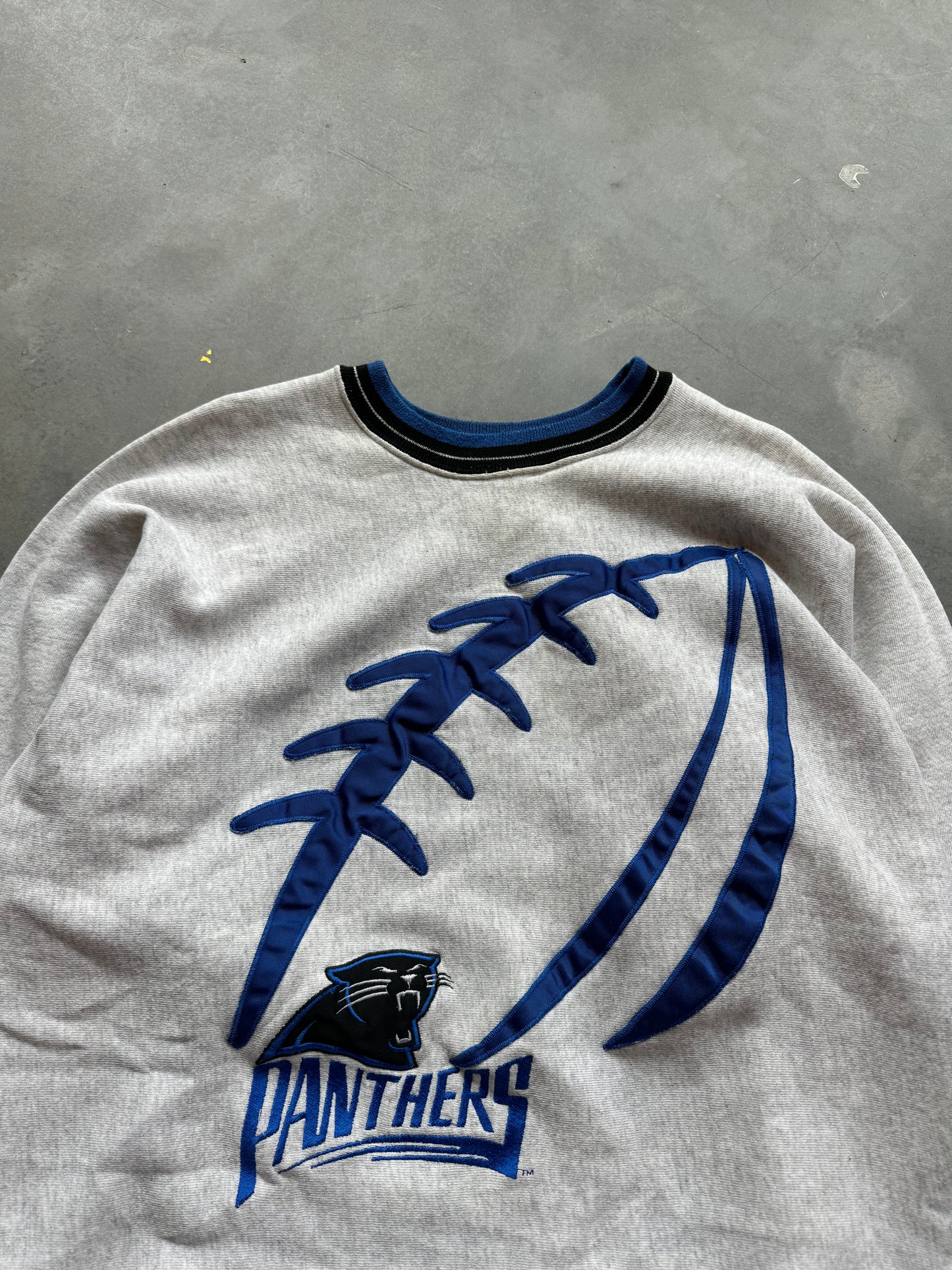 90’s Carolina Panthers Vintage Heather Grey Embroidered NFL Crewneck (XL)