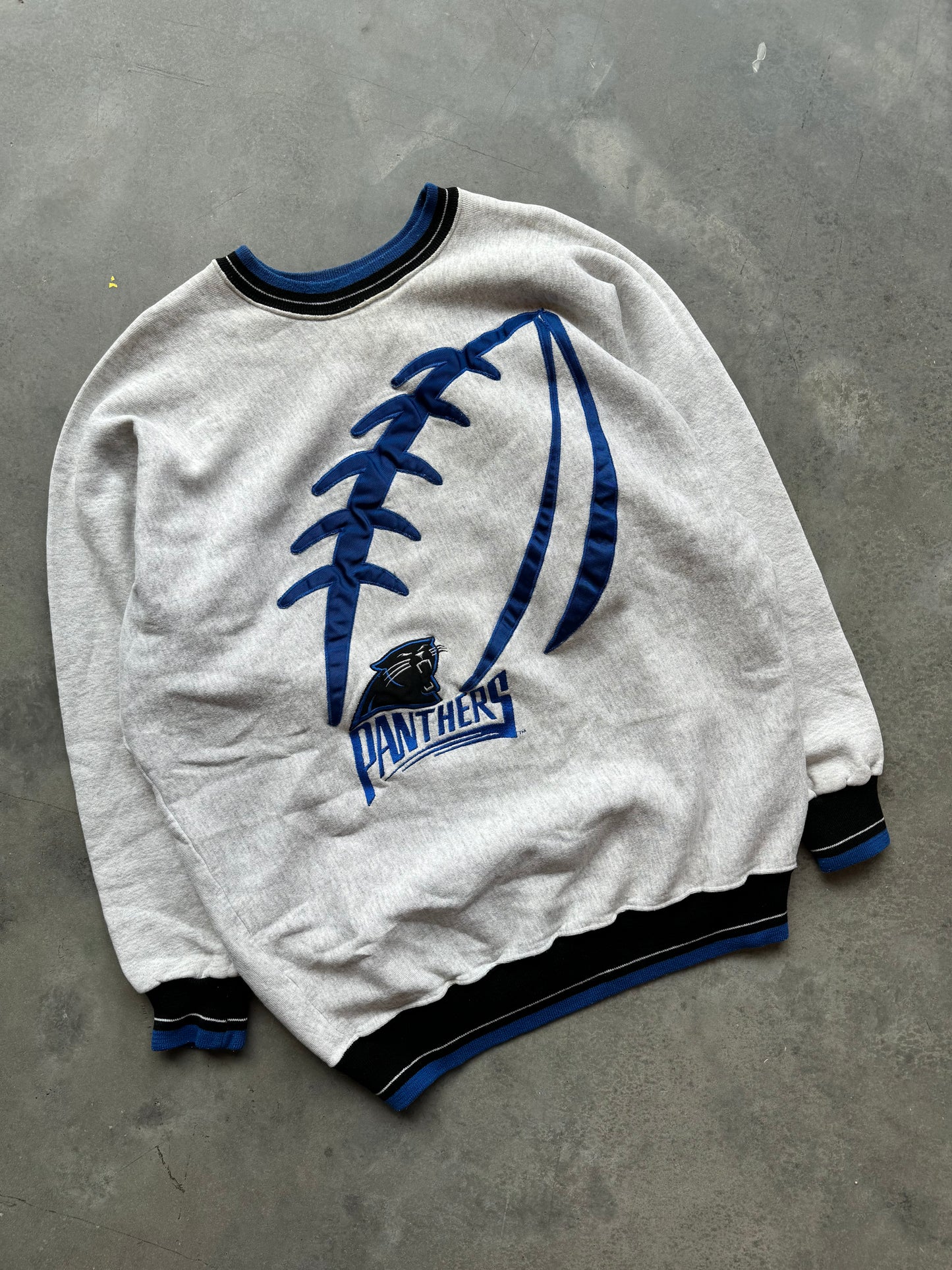 90’s Carolina Panthers Vintage Heather Grey Embroidered NFL Crewneck (XL)