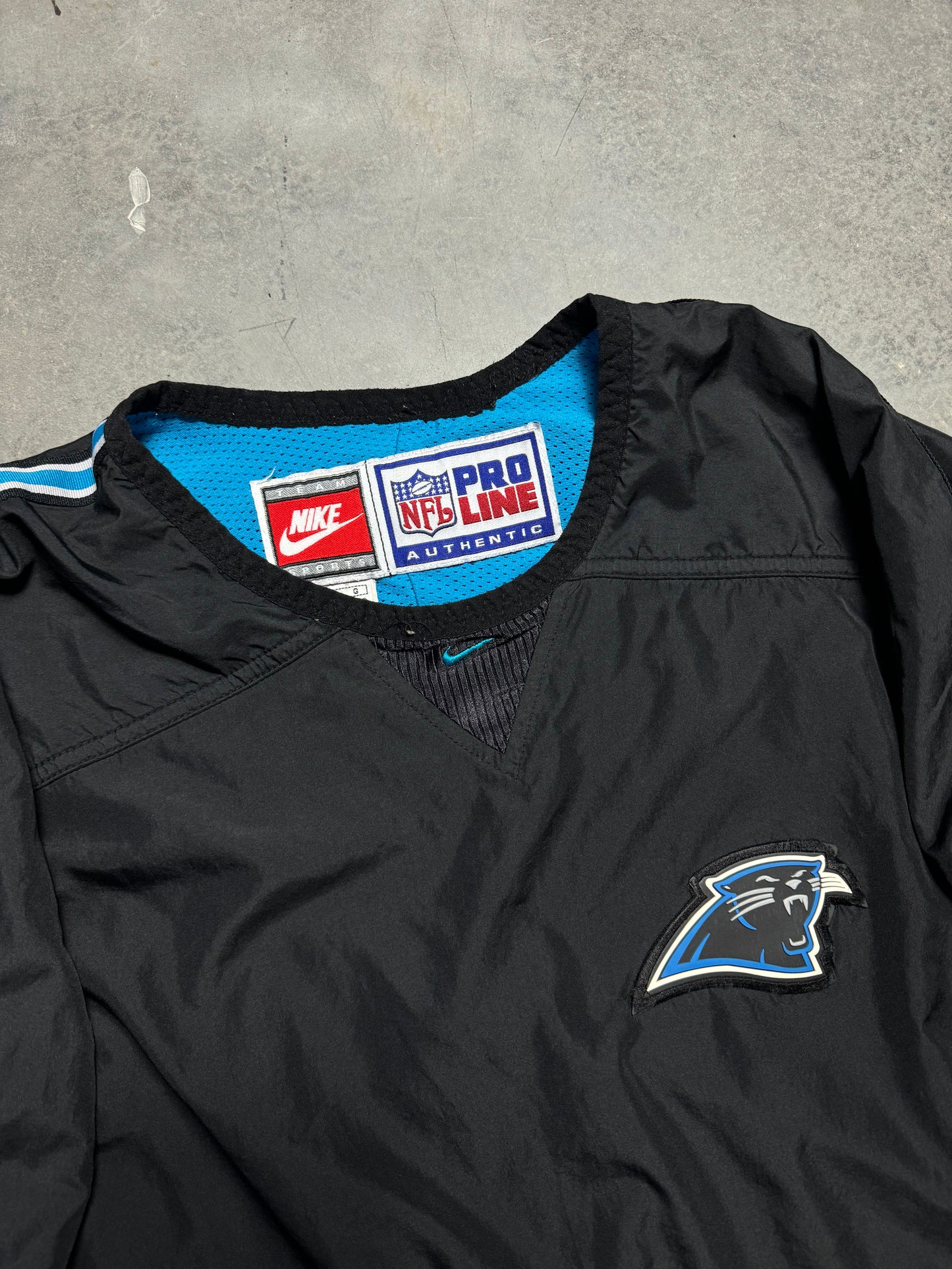 90’s Carolina Panthers Vintage Black Nike Nylon Mini Swoosh NFL Windbreaker Sideline Pullover (Large)