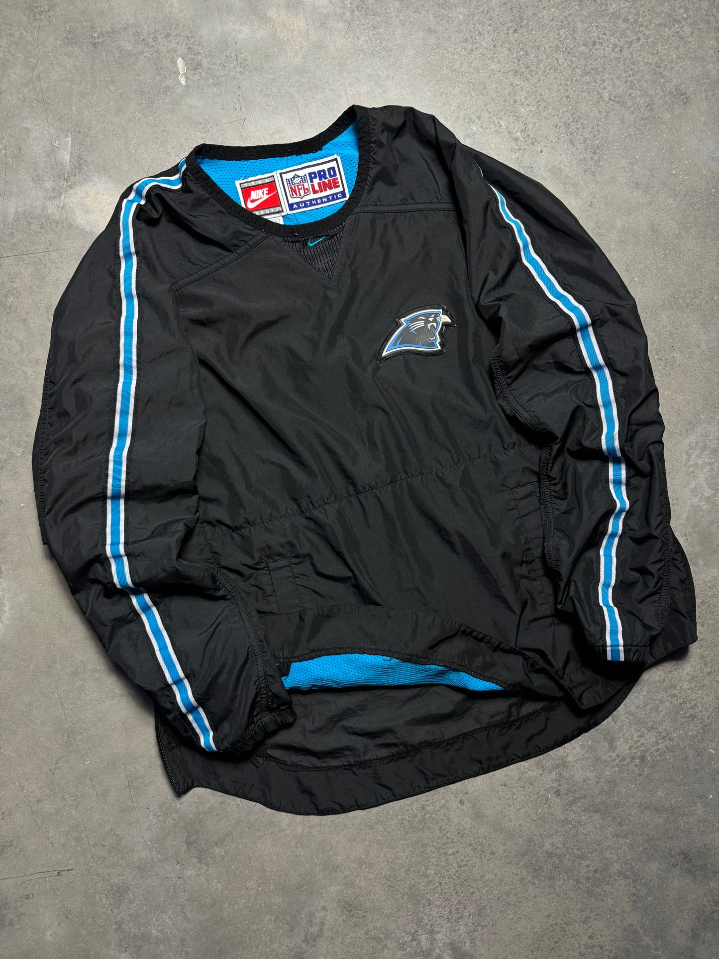 90’s Carolina Panthers Vintage Black Nike Nylon Mini Swoosh NFL Windbreaker Sideline Pullover (Large)