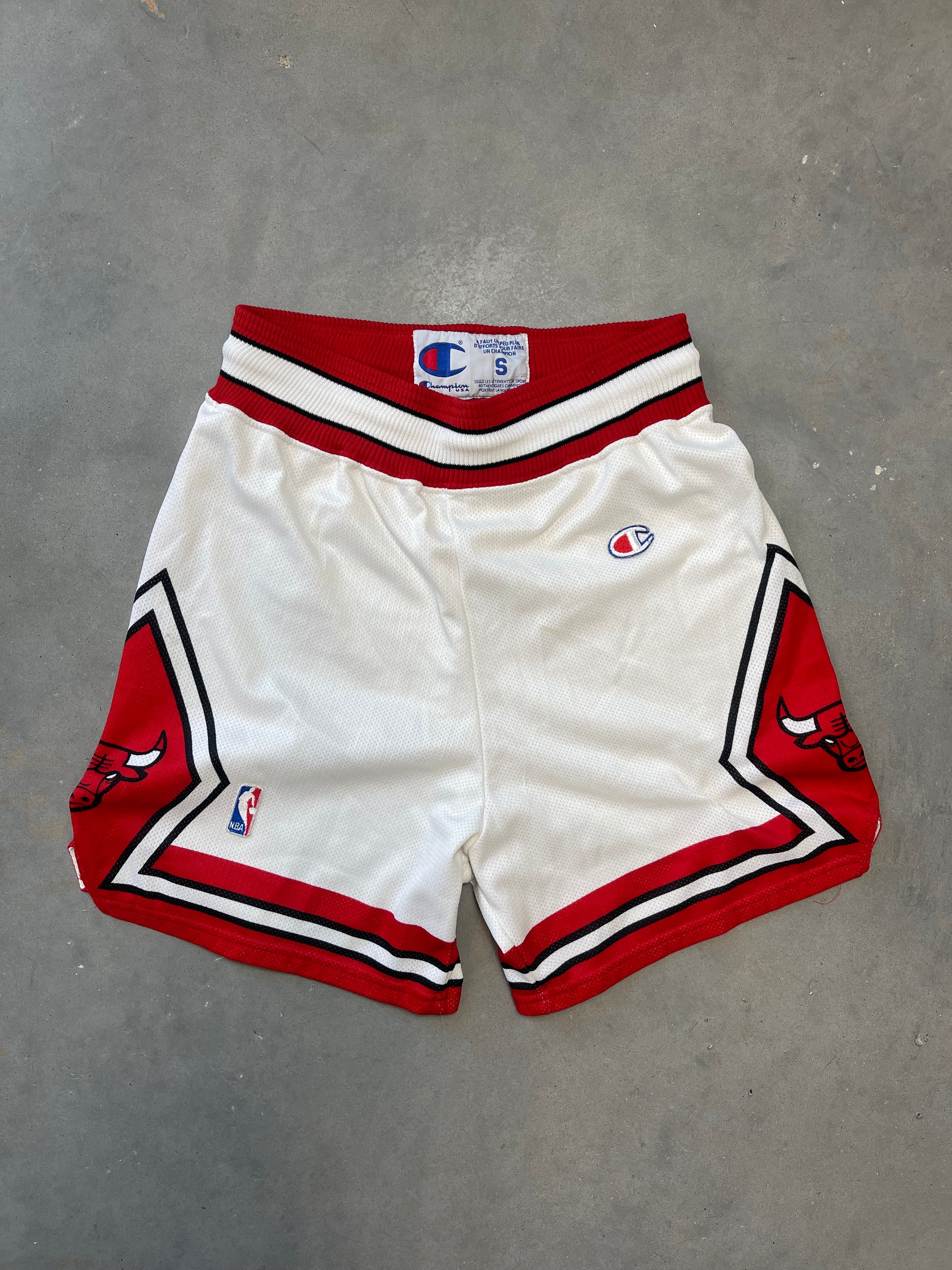 90's Chicago Bulls Vintage Champion Euro Release NBA Shorts (Small