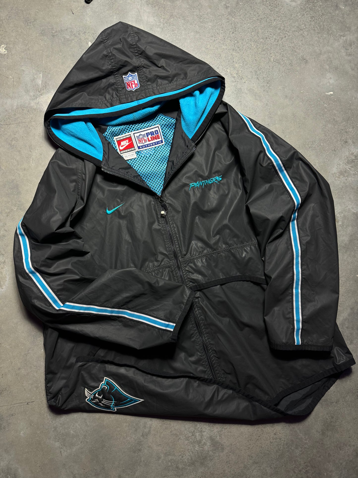 2000 Carolina Panthers Vintage Black Nike Cat Scratch Font Sideline NFL Jacket (XXL)