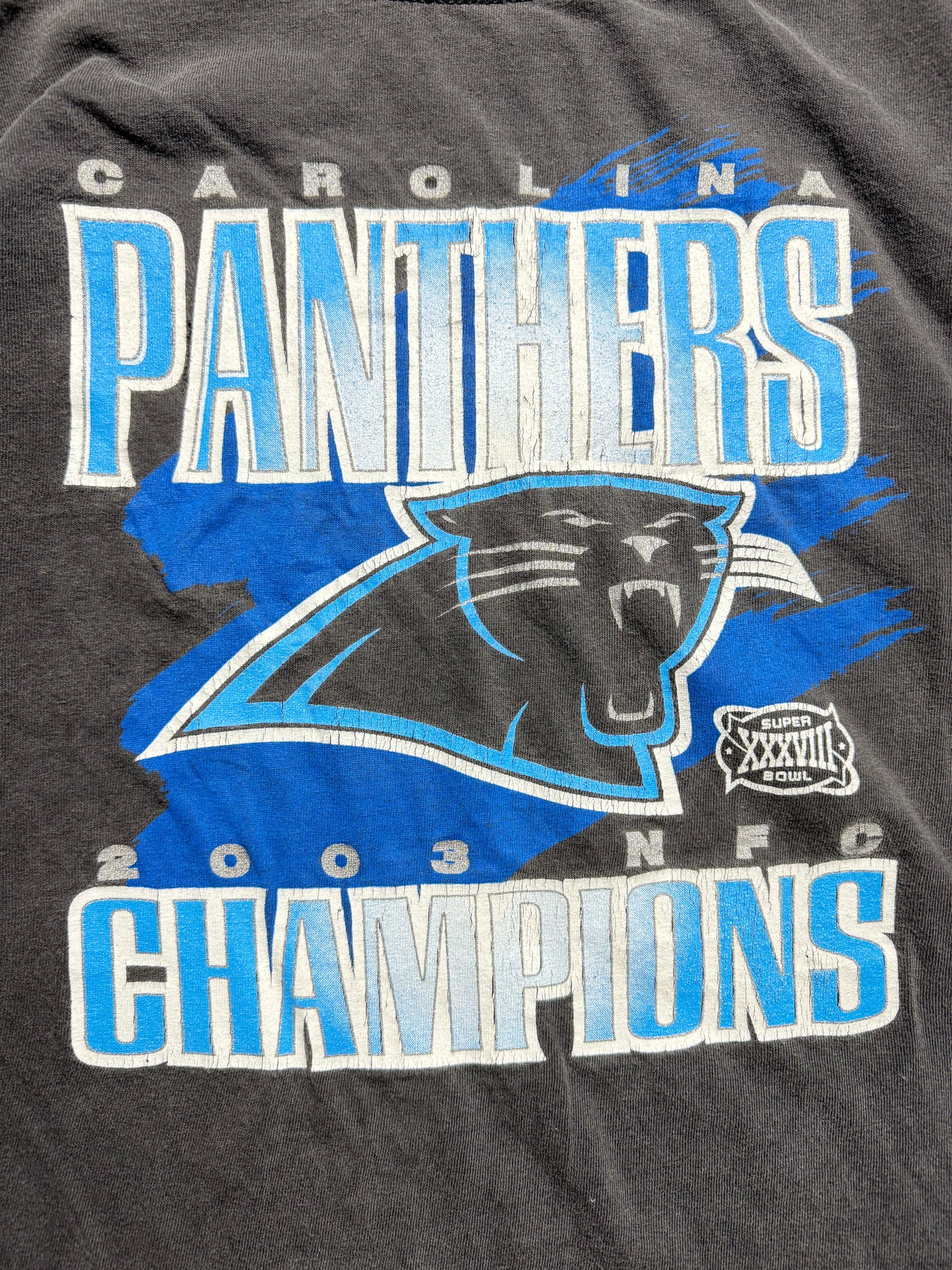 2003 Carolina Panthers Vintage Faded Black NFC Champions Super Bowl XXXVIII Tee (Medium)