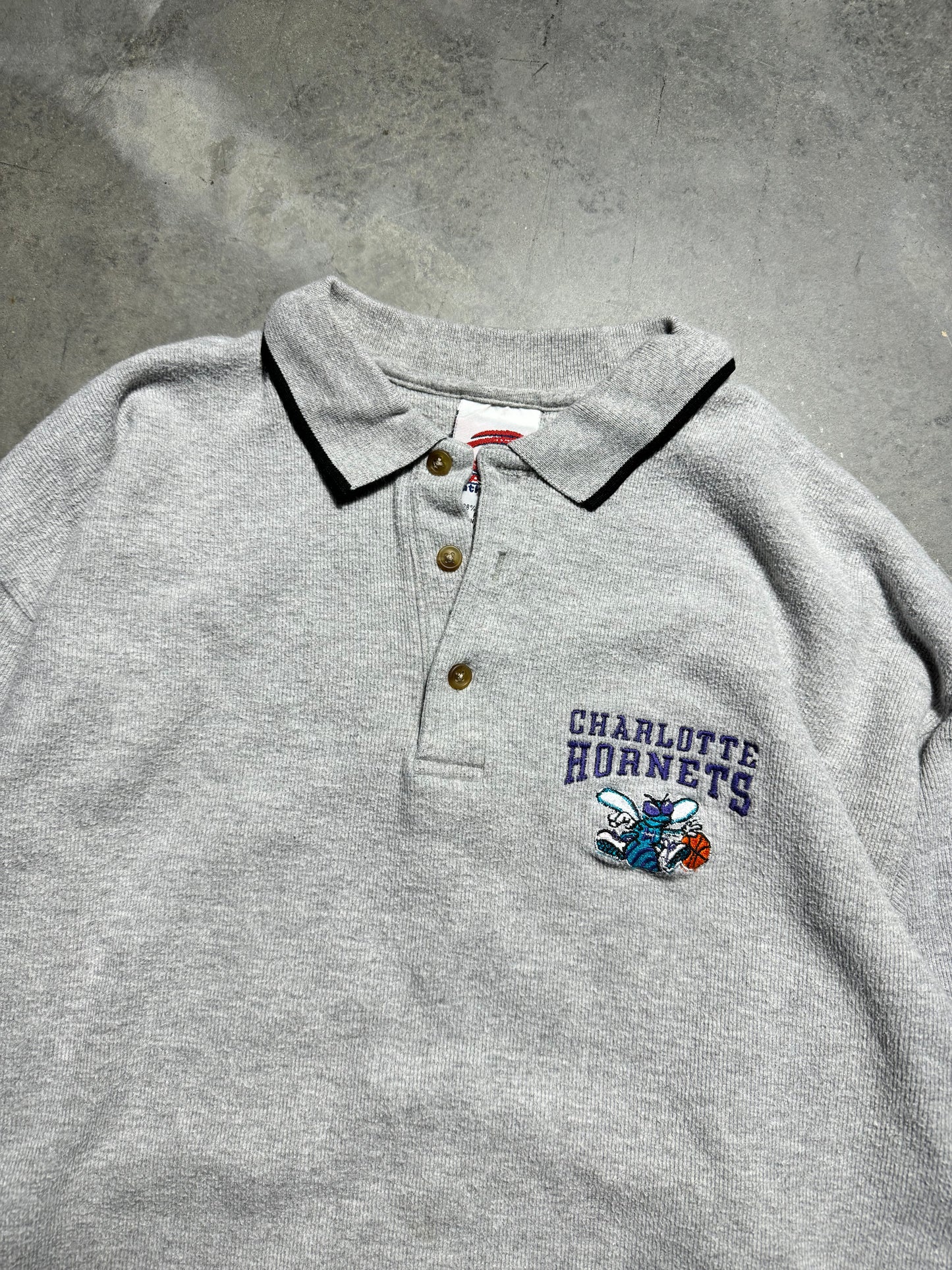 90’s Charlotte Hornets Vintage Grey Heavyweight Ribbed Rugby Style NBA Polo Collared Shirt (Large)
