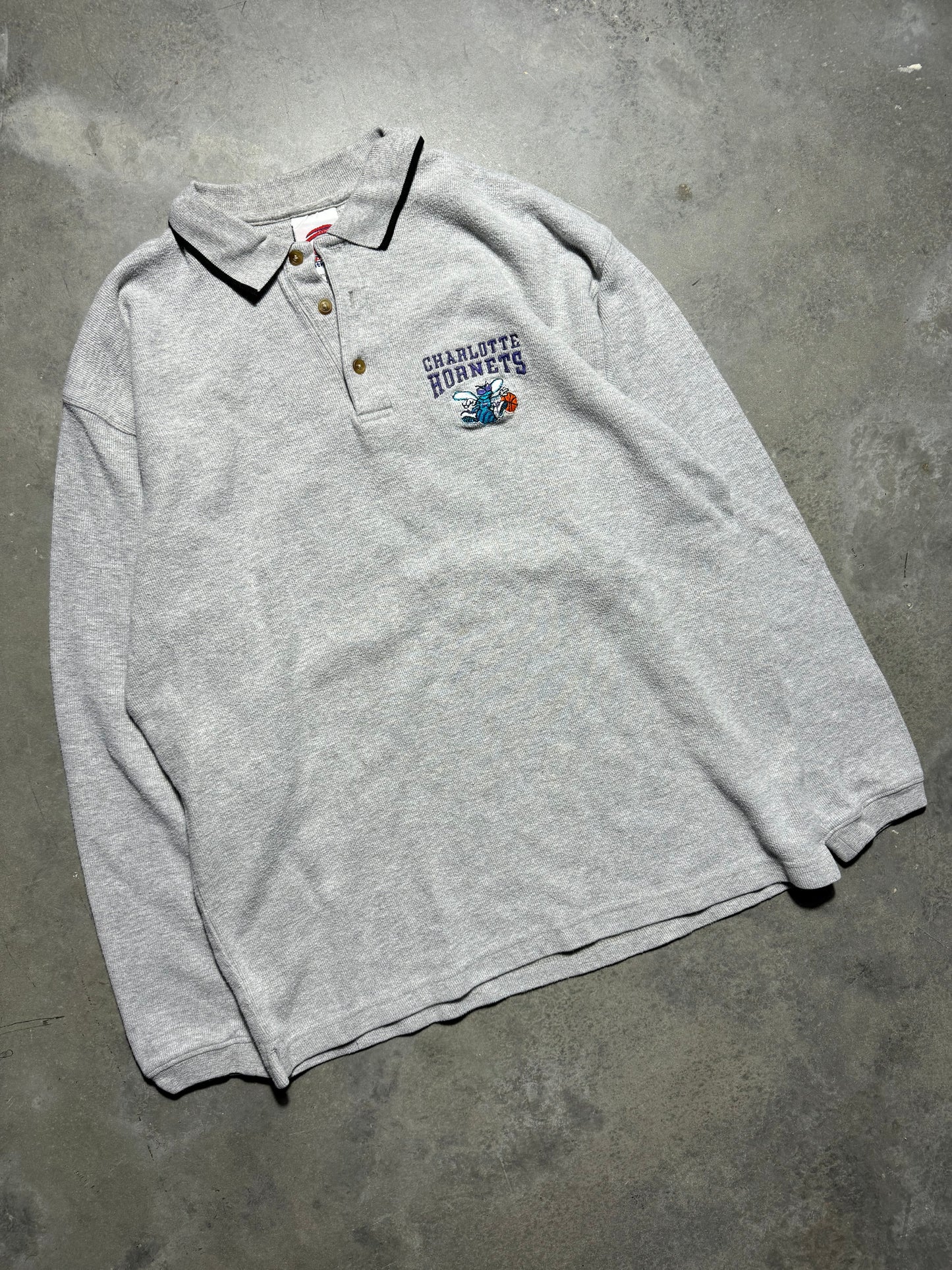 90’s Charlotte Hornets Vintage Grey Heavyweight Ribbed Rugby Style NBA Polo Collared Shirt (Large)