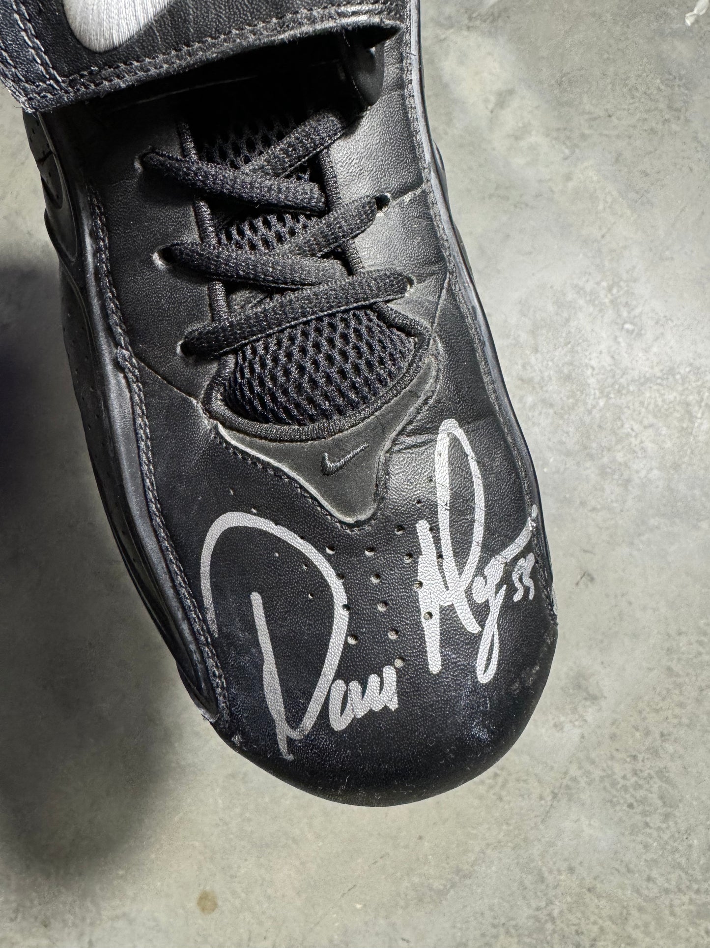 2005 Carolina Panthers Dan Morgan Game Worn Nike NFL Cleat - Autographed