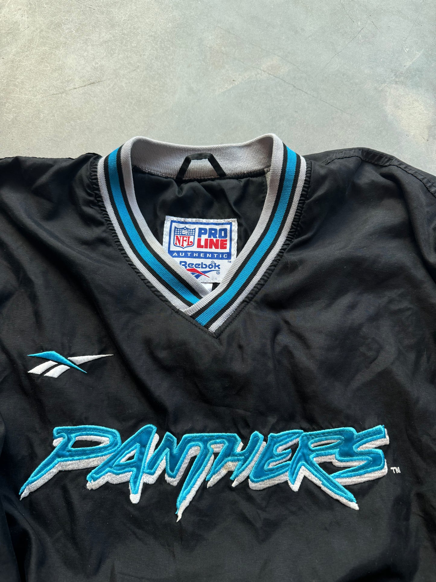 1995 Carolina Panthers Vintage Inaugural Season Cat Scratch Font Reebok NFL Pullover (Medium)