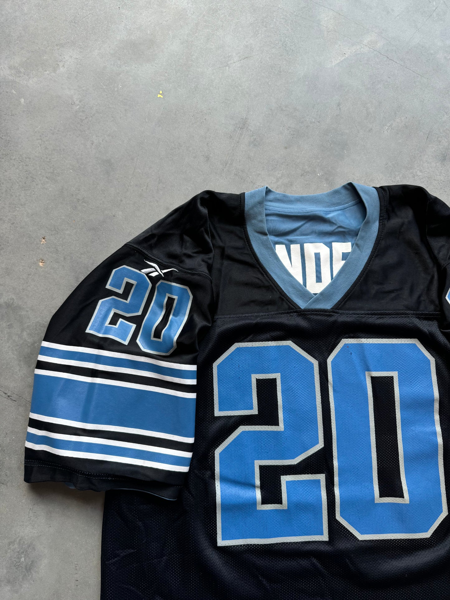 90’s Detroit Lions Barry Sanders Vintage Reebok Reversible Hawaiian Blue/Black NFL Jersey (46/Large)